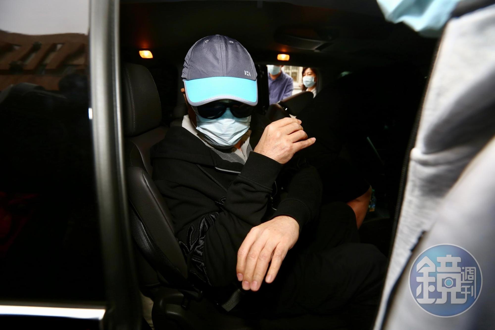 殯葬大亨李世聰訊後被檢方以200萬元交保。