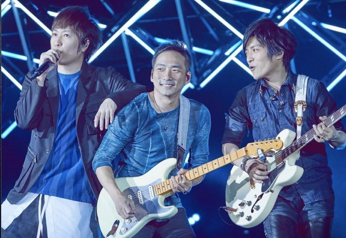 五月天新一輪演唱會《好好好想見到你Mayday fly to 2021》,北中兩地十場23萬張門票完售。(圖/摘自五月天臉書)