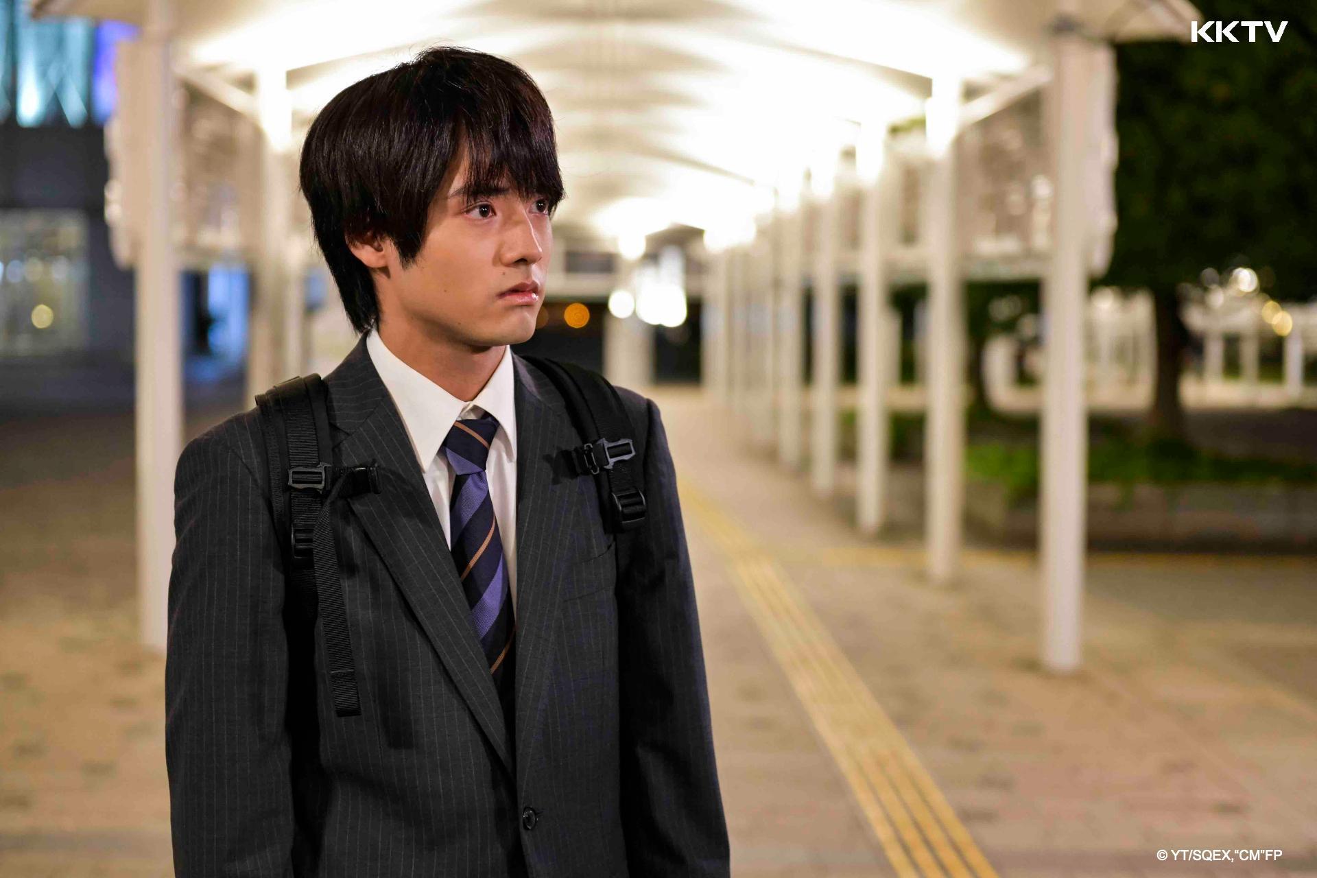 赤楚衛二在劇中飾演處男安達清,滿30歲時突然有了能讀透人心的魔力。(KKTV提供)