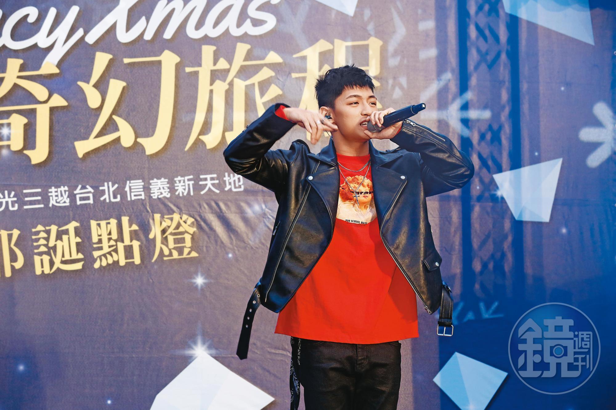 曾薀帆和吳霏(圖)都是《聲林之王2》的選手。
