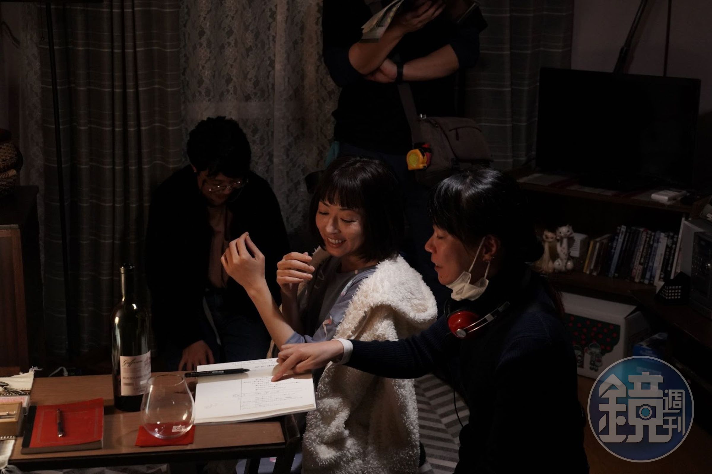 大九明子（右）表示，松雪泰子（右二）飾演的川嶋佳子是個「有溼度」的人。（天馬行空提供）