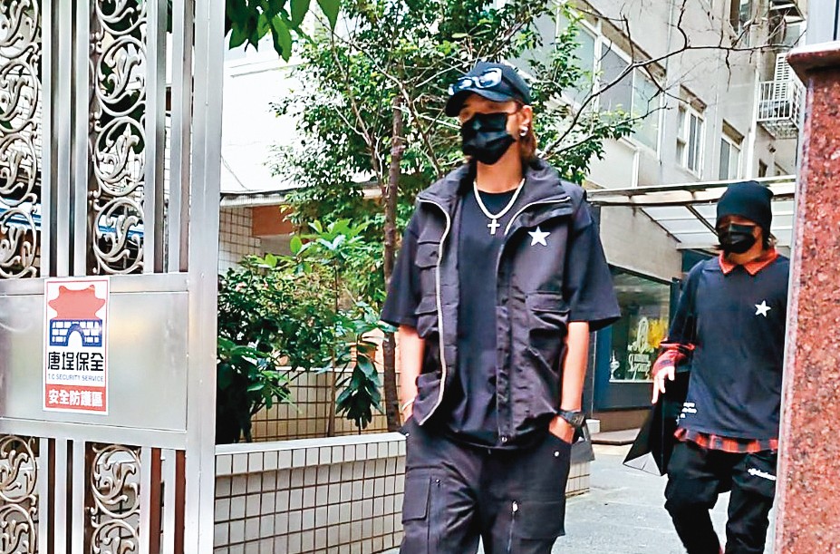 沉寂7個月，小豬不諱言這段期間仍有許多工作找上門。