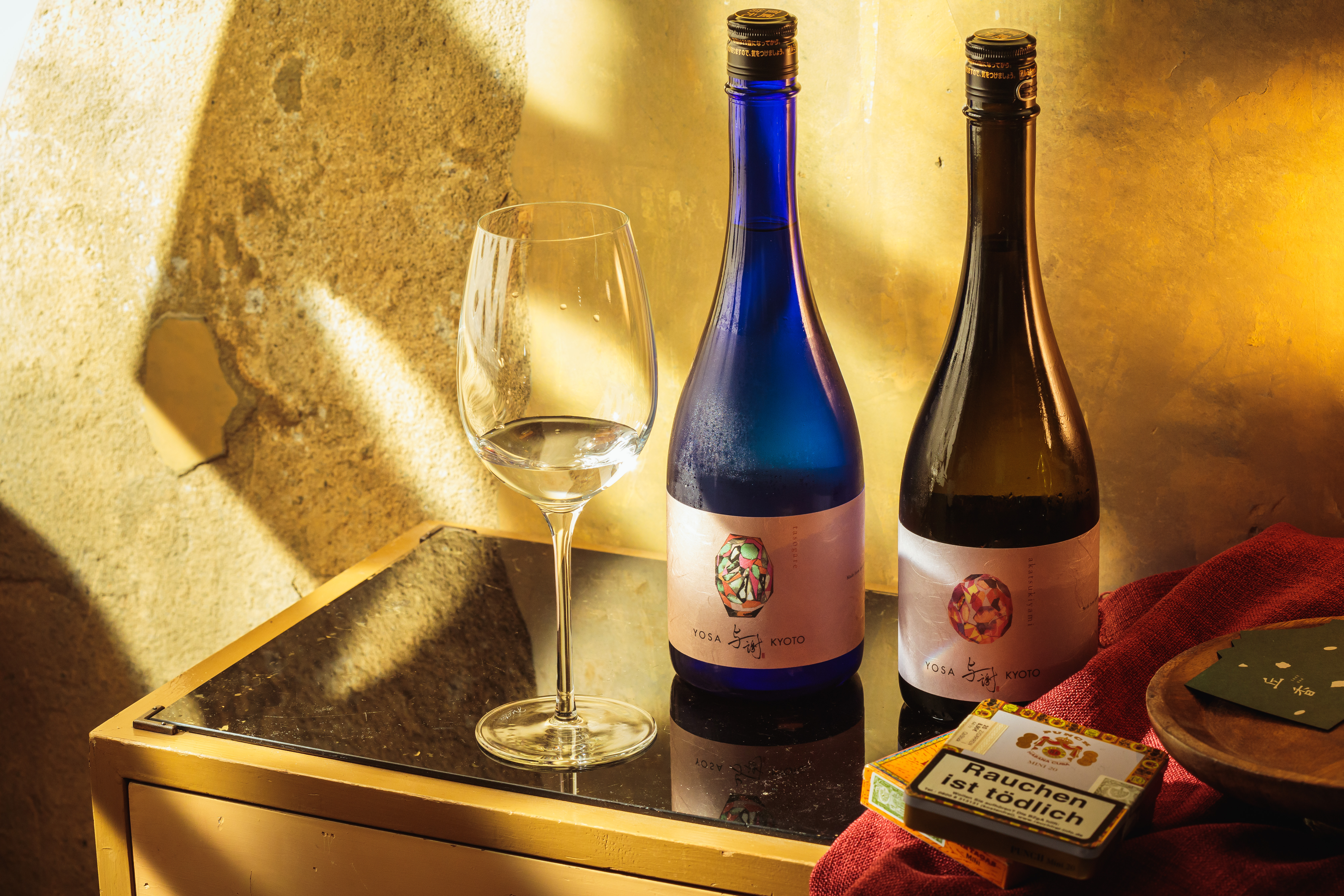 造訪「丘香sake bar」可以信任主理人的品味及推薦，品飲特色清酒的風味。