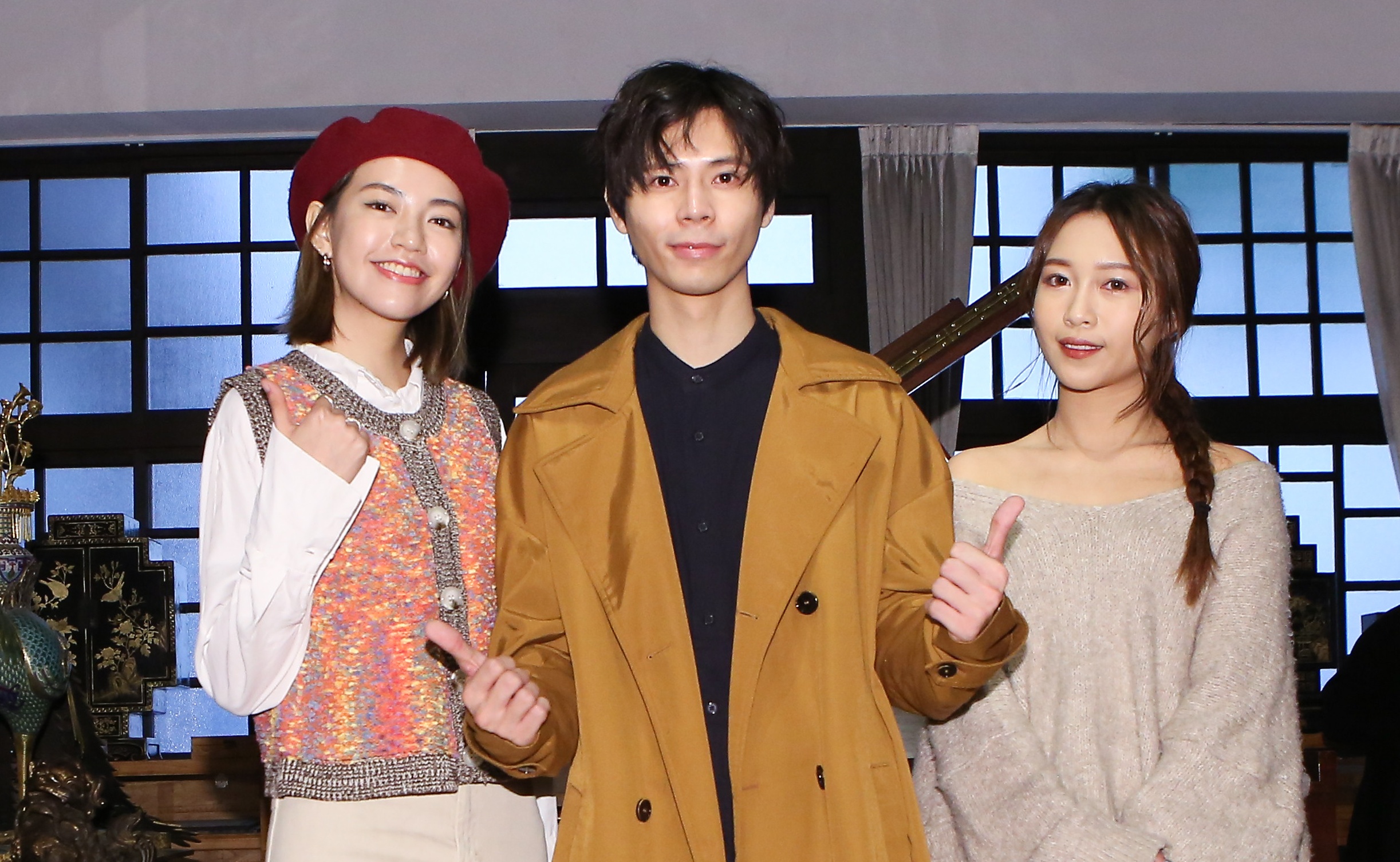 沉浸式劇場《來生簽證》由焦曼婷（左）、柯朋宇與吳優共同演出。