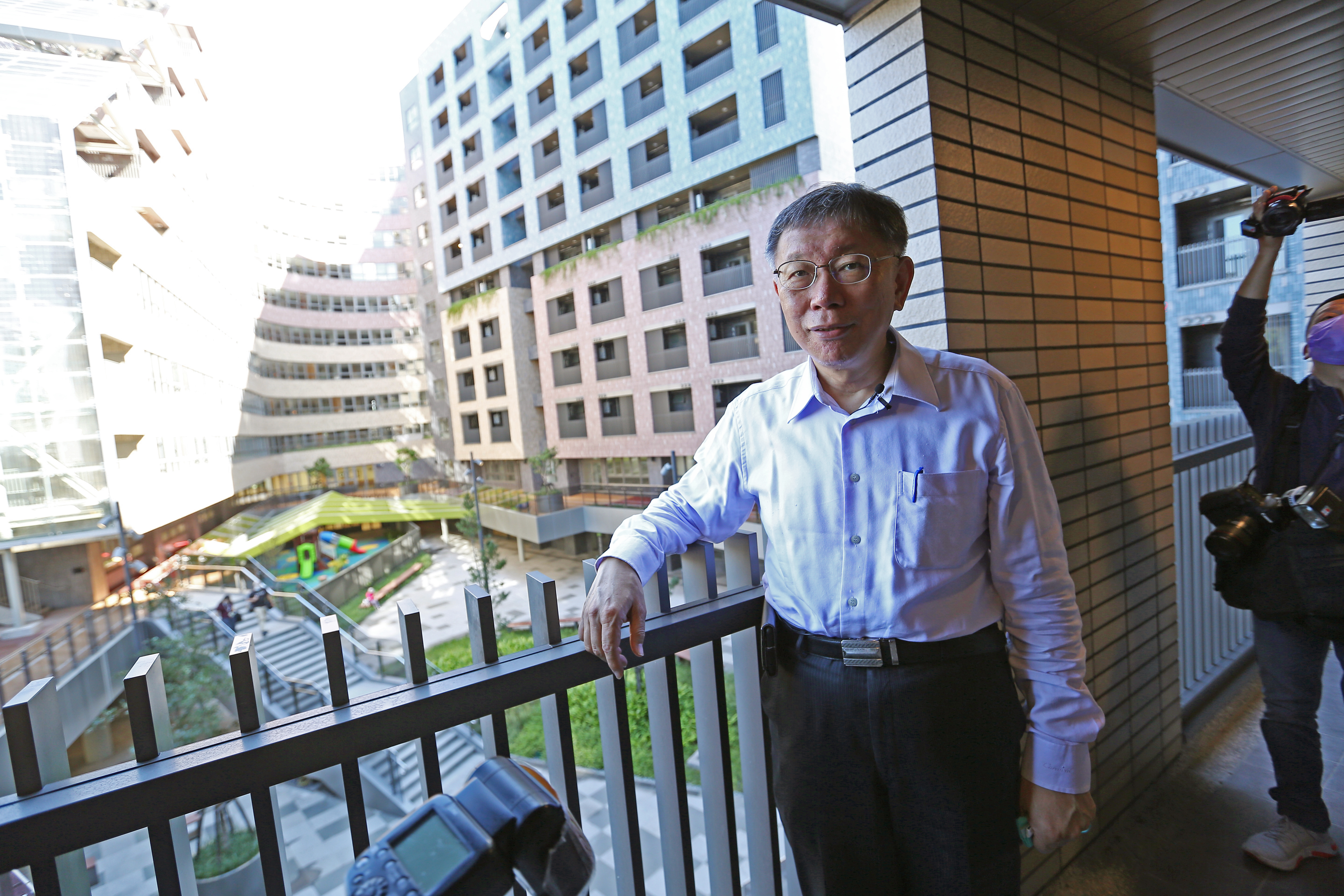 柯文哲表示，社宅必須先撕掉貧民窟的標籤，讓居民多元化才可能真正改變居住文化。（本刊資料照）