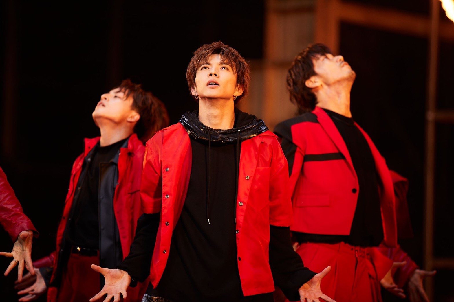 佐藤大樹（中）2014年加入放浪兄弟，同時也兼任「FANTASTICS」隊長。（翻攝自佐藤大樹Twitter）