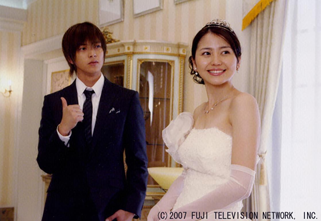 山下智久(左)與長澤雅美2007年合作演出《求婚大作戰》創下收視佳績。(八大戲劇台提供)