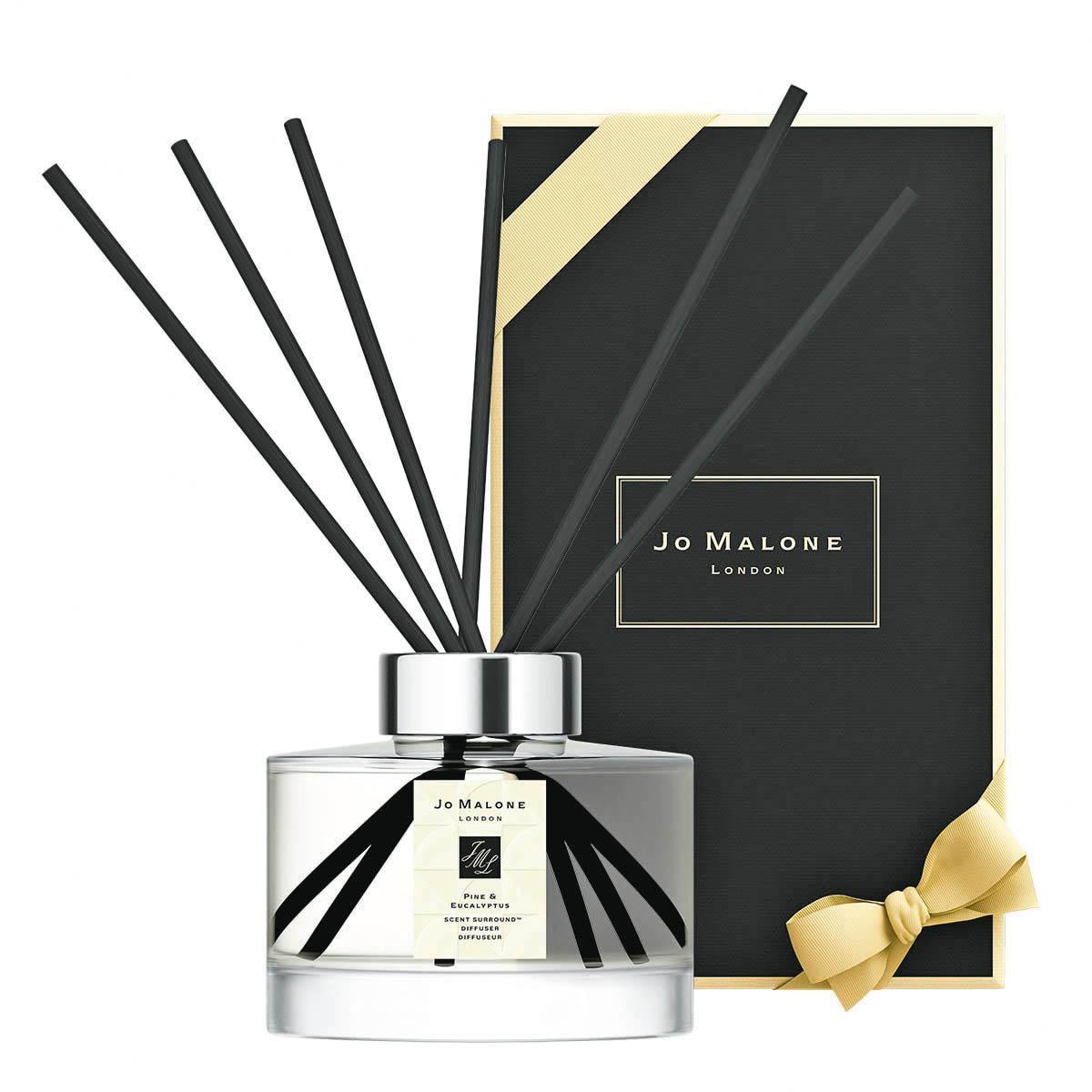 聖誔限量松木與桉樹擴香NT$3,760╱165ml(Jo Malone London提供)