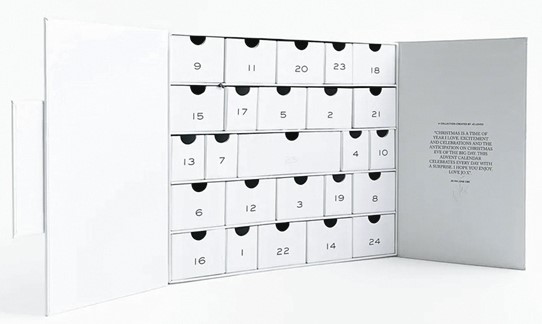 EMOTIONS BEAUTY WARDROBE聖誕倒數月曆NT$4,990(ZARA提供)