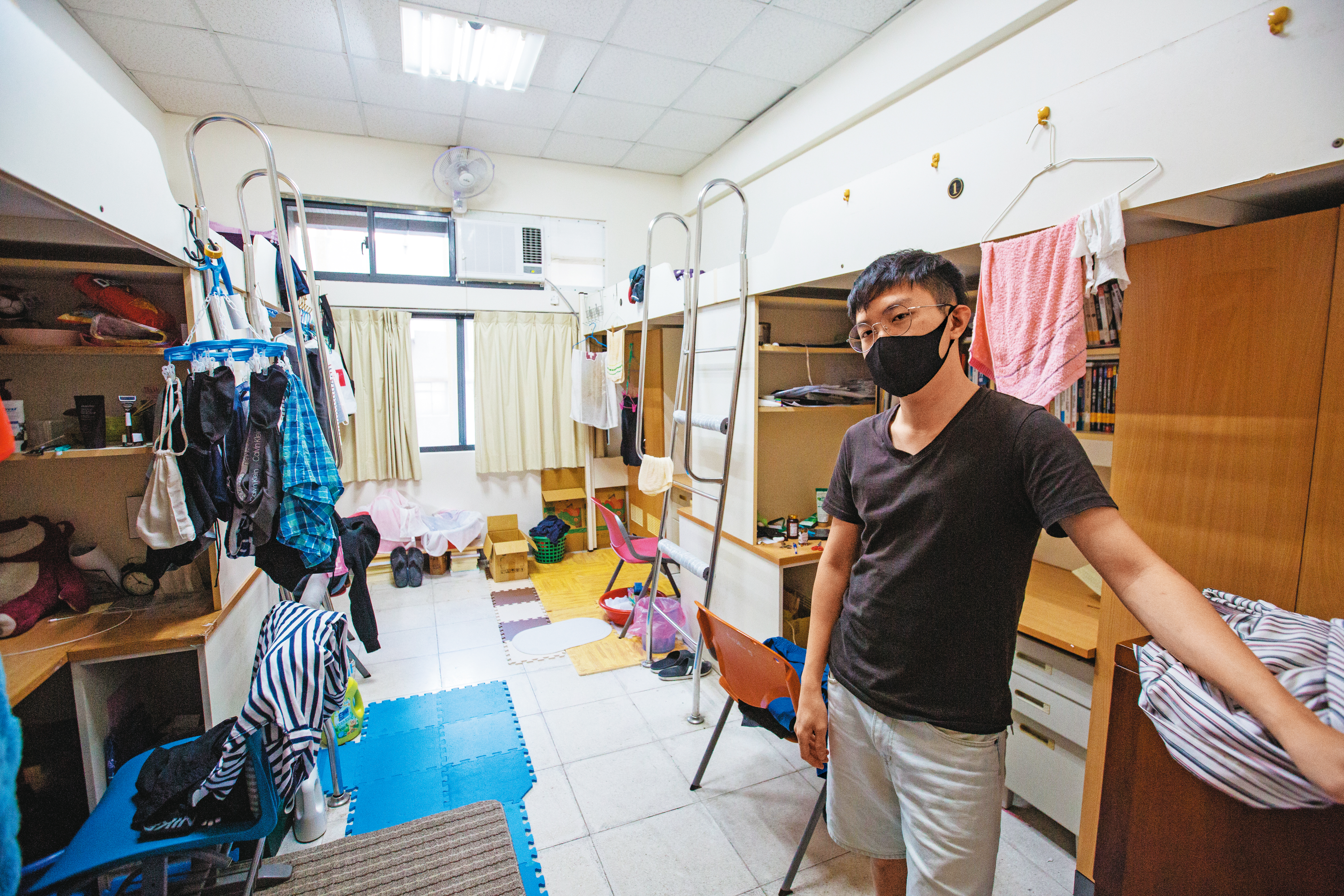 本刊直擊台師大性別友善宿舍內部設計，採4人1間套房設計，但同寢的室友仍須相同生理性別。