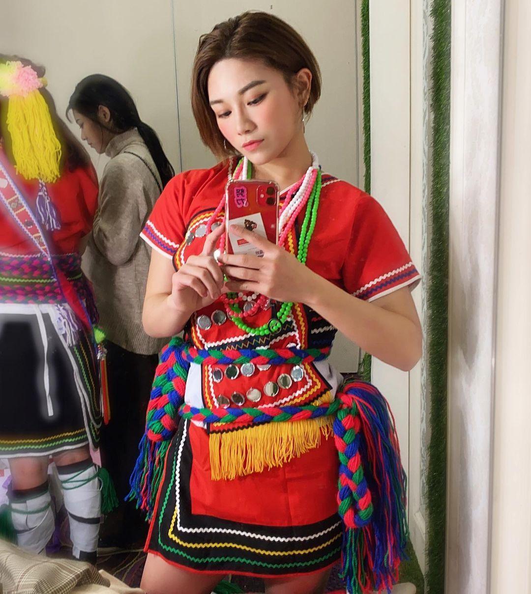 阿美族的她以《夢醒時分》約戰賴品妤。(芭萘授權)