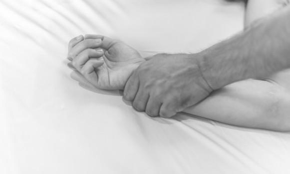 宜蘭早餐店打工的曾姓男子四處上網誘騙少女拍攝「幼幼片」遭逮；示意圖。（翻攝pixabay）