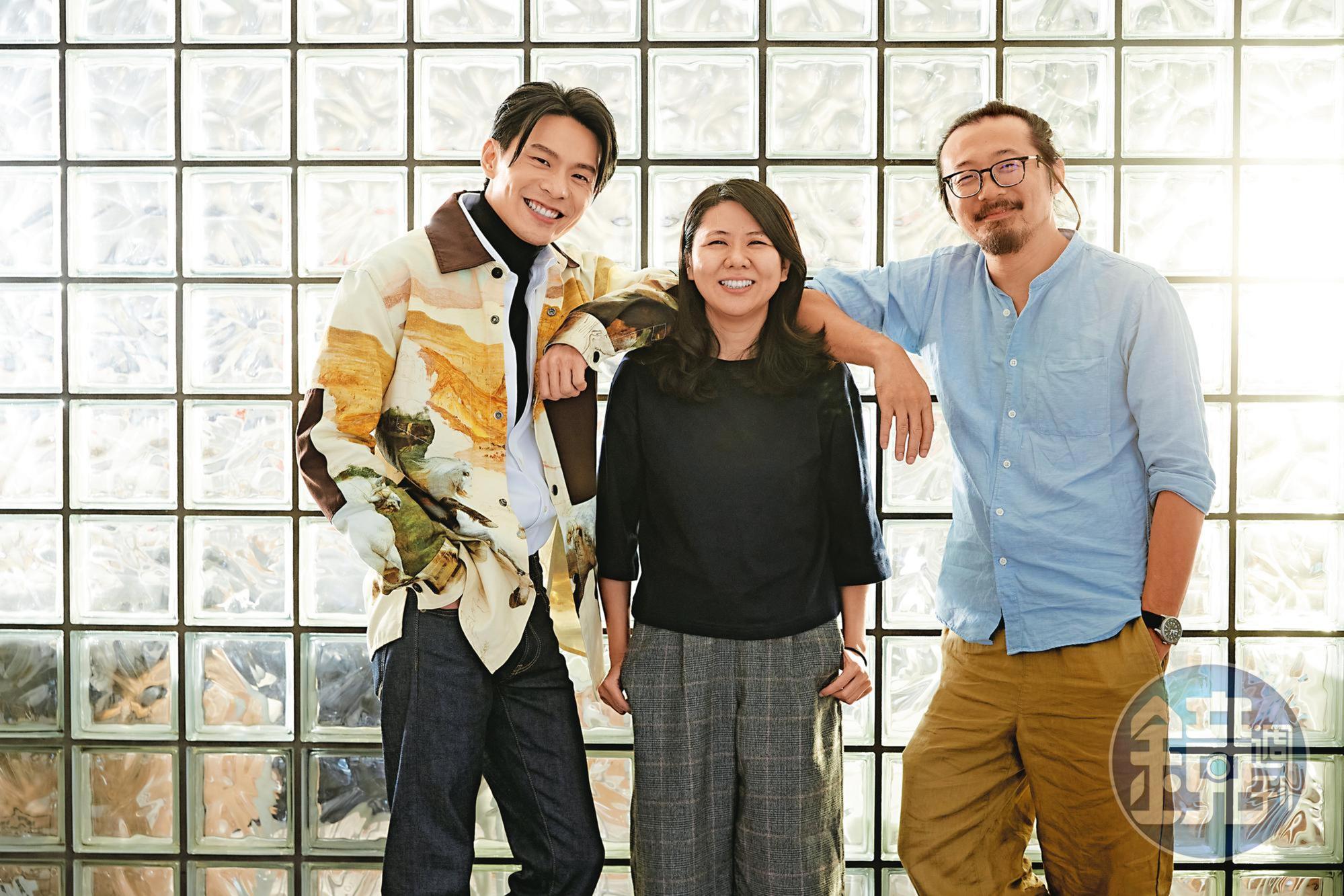 影集版《返校》由林仕肯（右）、林怡伶（中）共同製作，金鐘視帝姚淳耀（左）擔綱男主角。