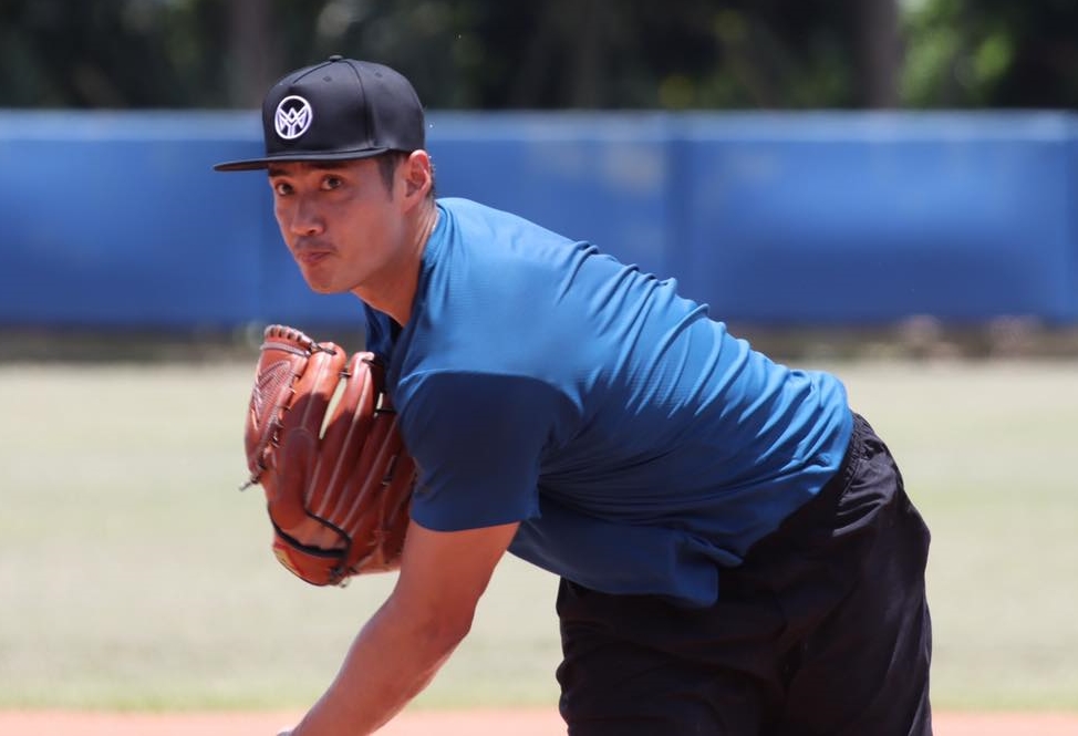 未來陳偉殷加盟阪神虎，可能將披上前王牌左投能見篤史背號14號的球衣。（翻攝自陳偉殷臉書）
