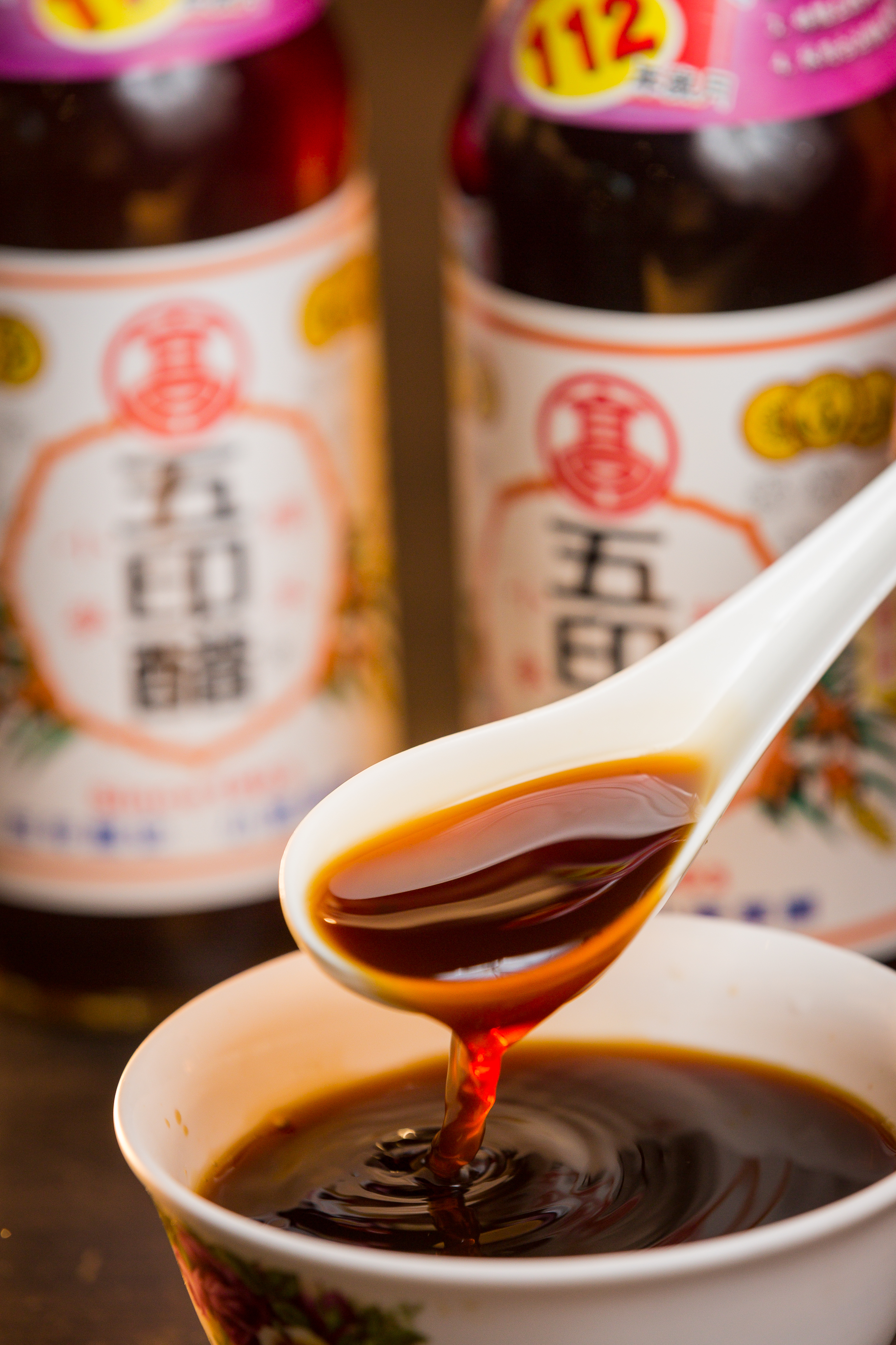 高記的五印醋香氣濃郁,為度小月等知名老店小吃畫龍點睛。(五印醋,75元/520ml)