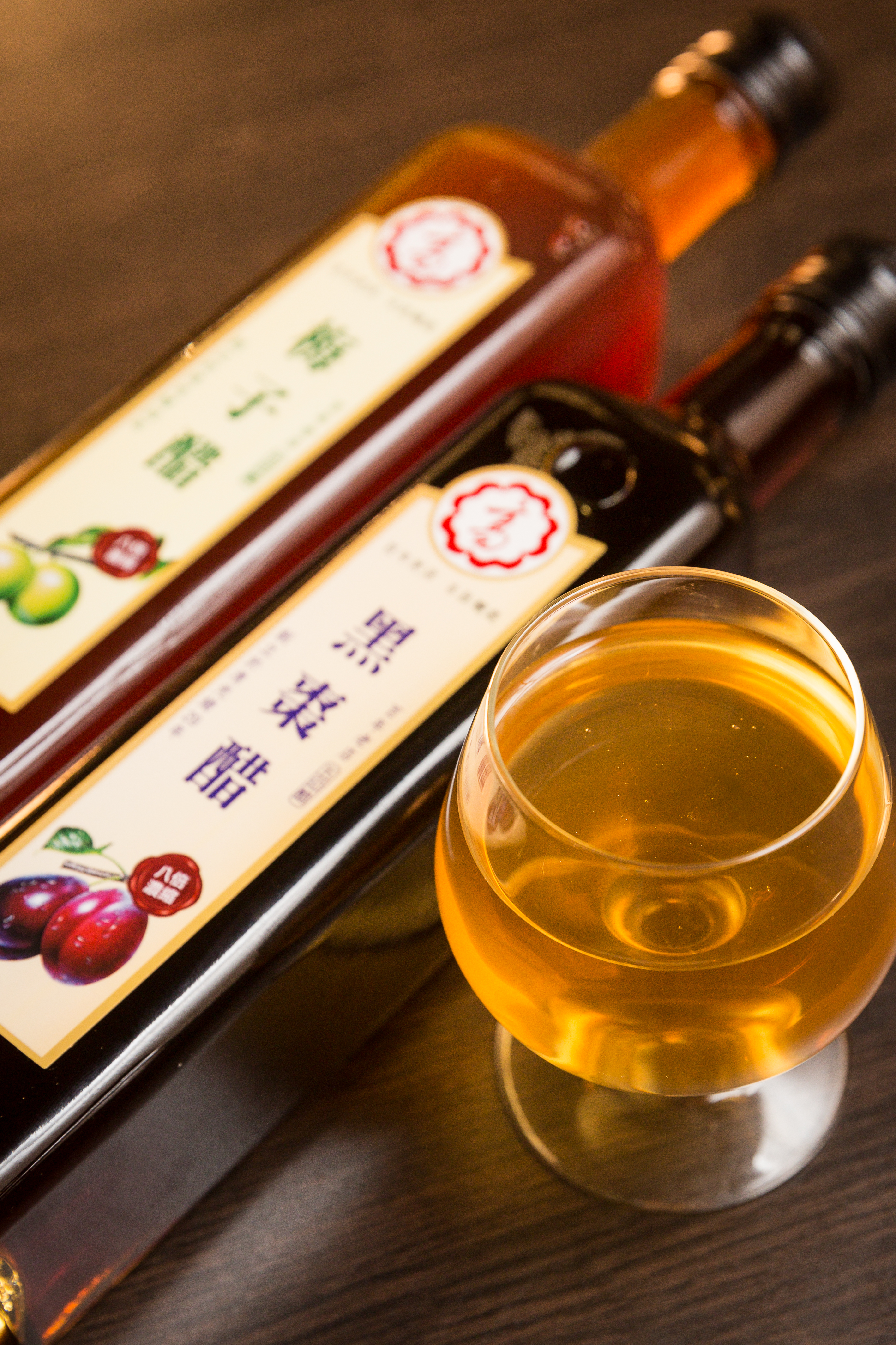 高記的果醋產量不多，風味濃郁需兌水食用。（350元/500c.c.）