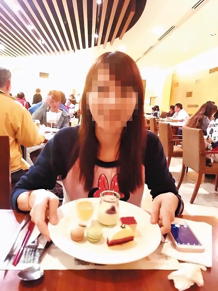 小美(圖)與何姓督導外遇,最後選擇與丈夫離婚。(讀者提供)