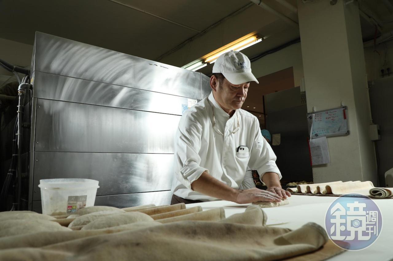 烘焙界重量級宗師、「野上麵包坊」主理人野上智寬。