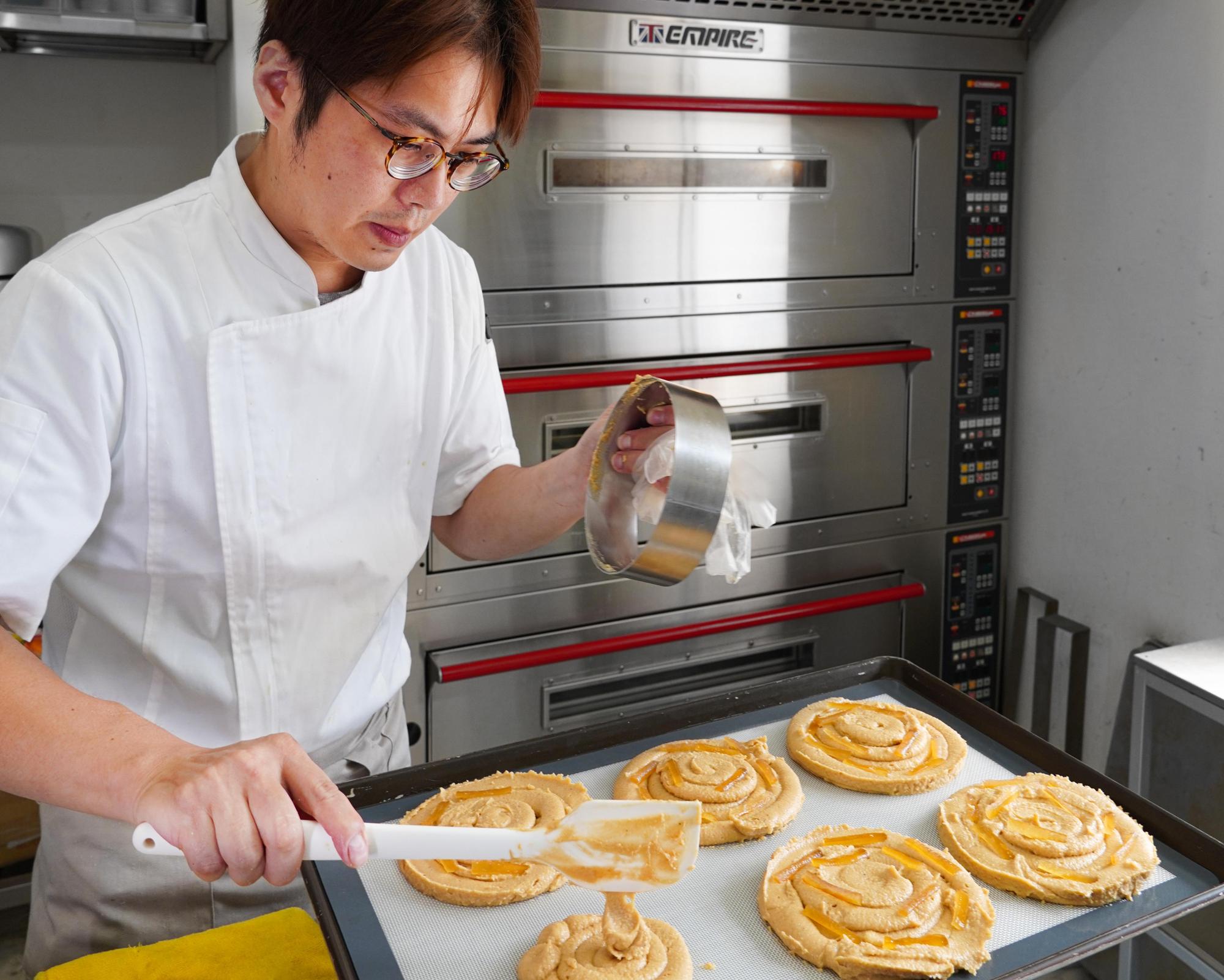 甜點店「Citrus Pâtisserie Boulangerie 蜜柑」主廚王懷毅。（苗林行提供）