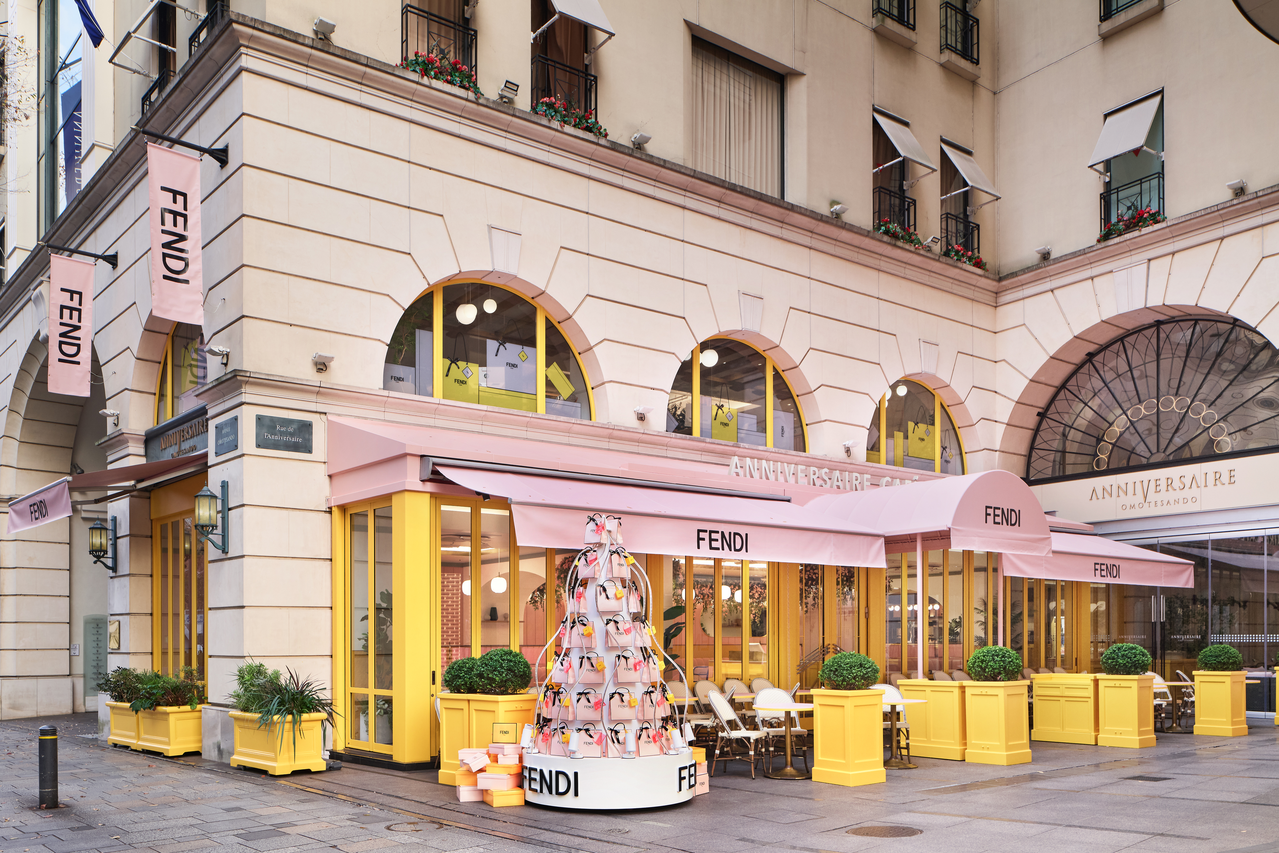 FENDI CAFFE by ANNIVERSAIRE咖啡店限時店將開設至本月底。（FENDI提供）