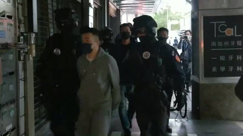 邵伯傑綽號「小寶」是寶和會前任會長遭警方逮捕。（警方提供）