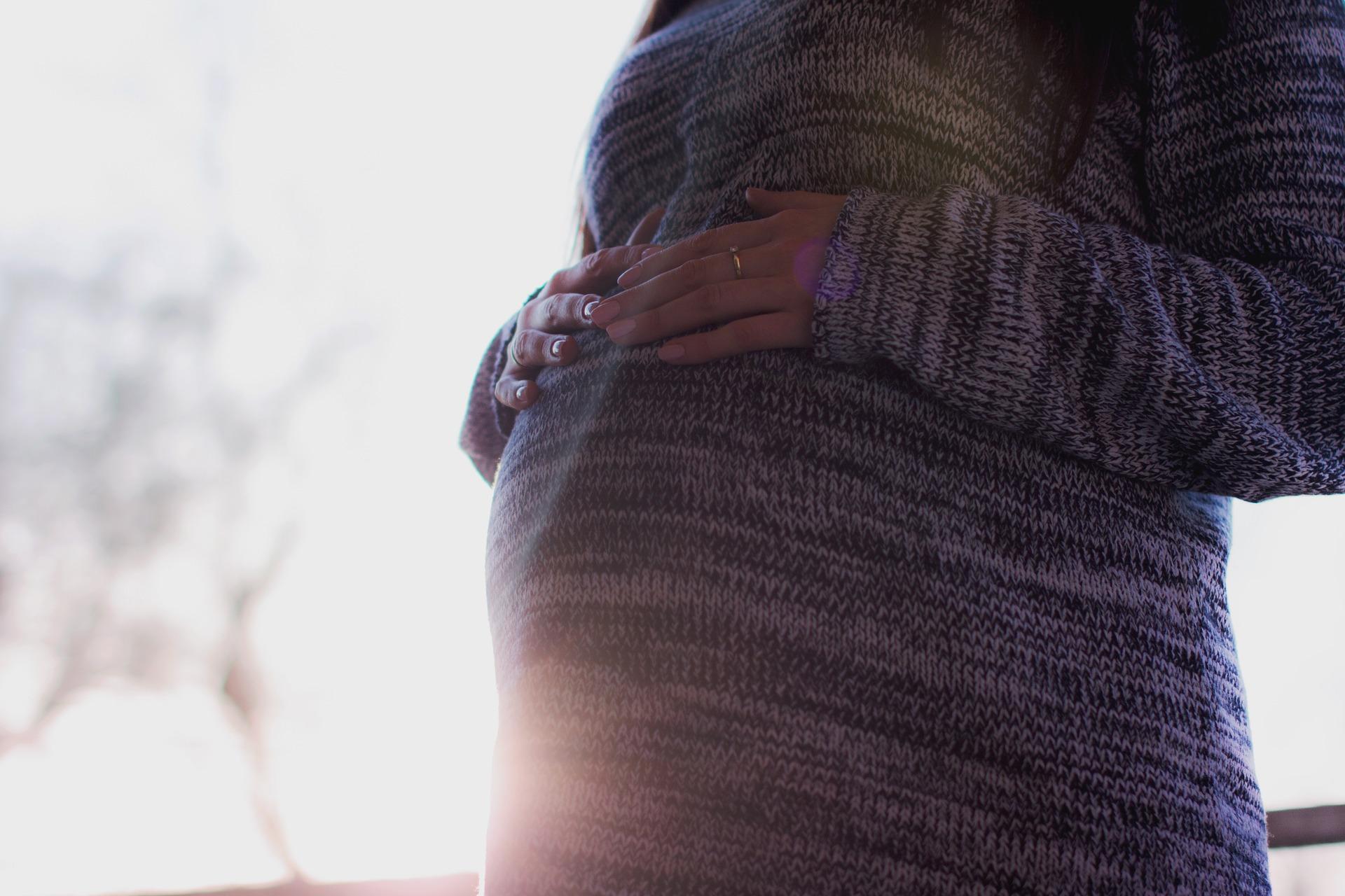 《優生保健法》將修法,未來有配偶之孕婦若要人工流產將不需經過配偶同意。(示意圖/Pixabay)
