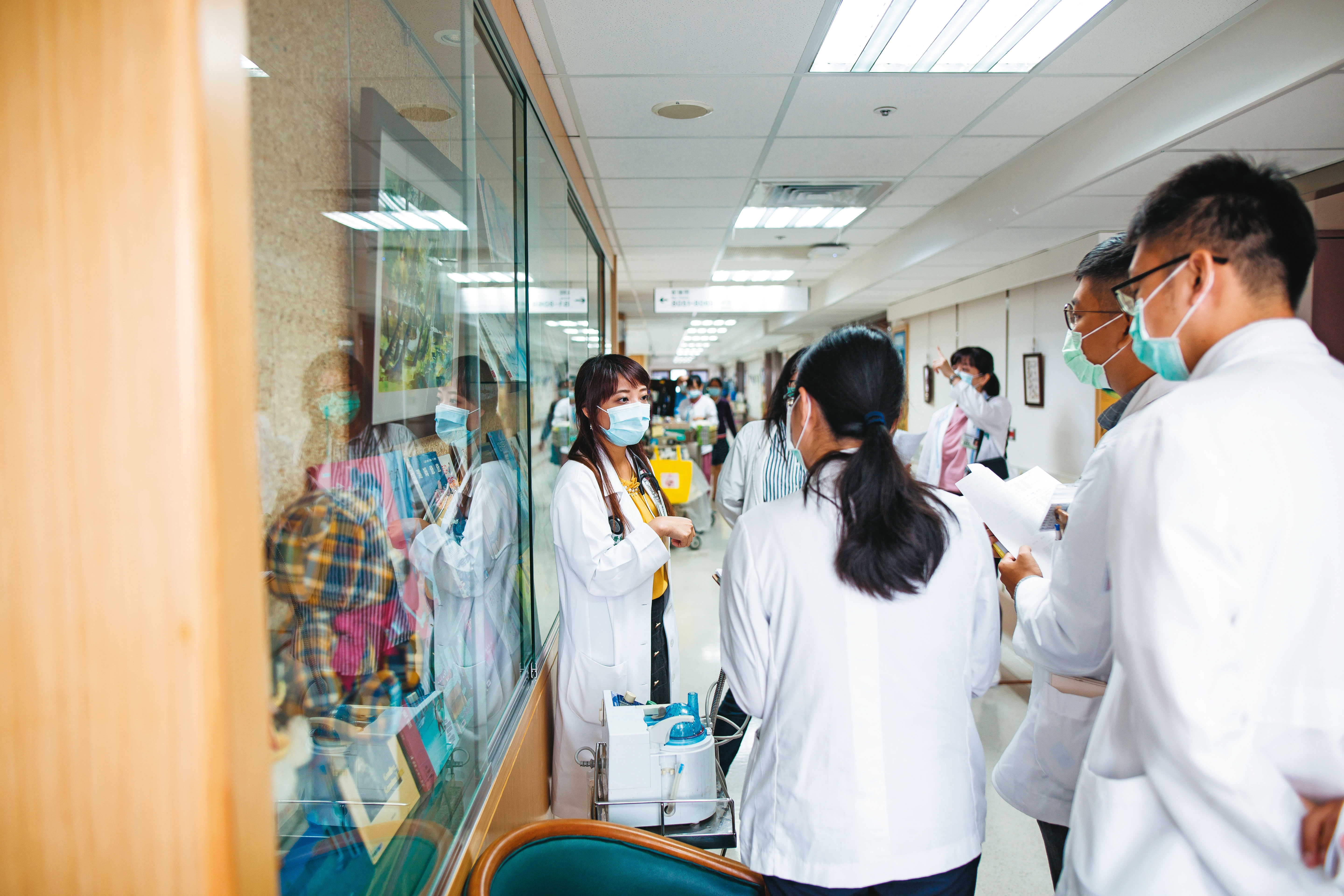 要落實保障病人自主,需要教育更多年輕醫護人員了解《安寧條例》跟《病主法》。