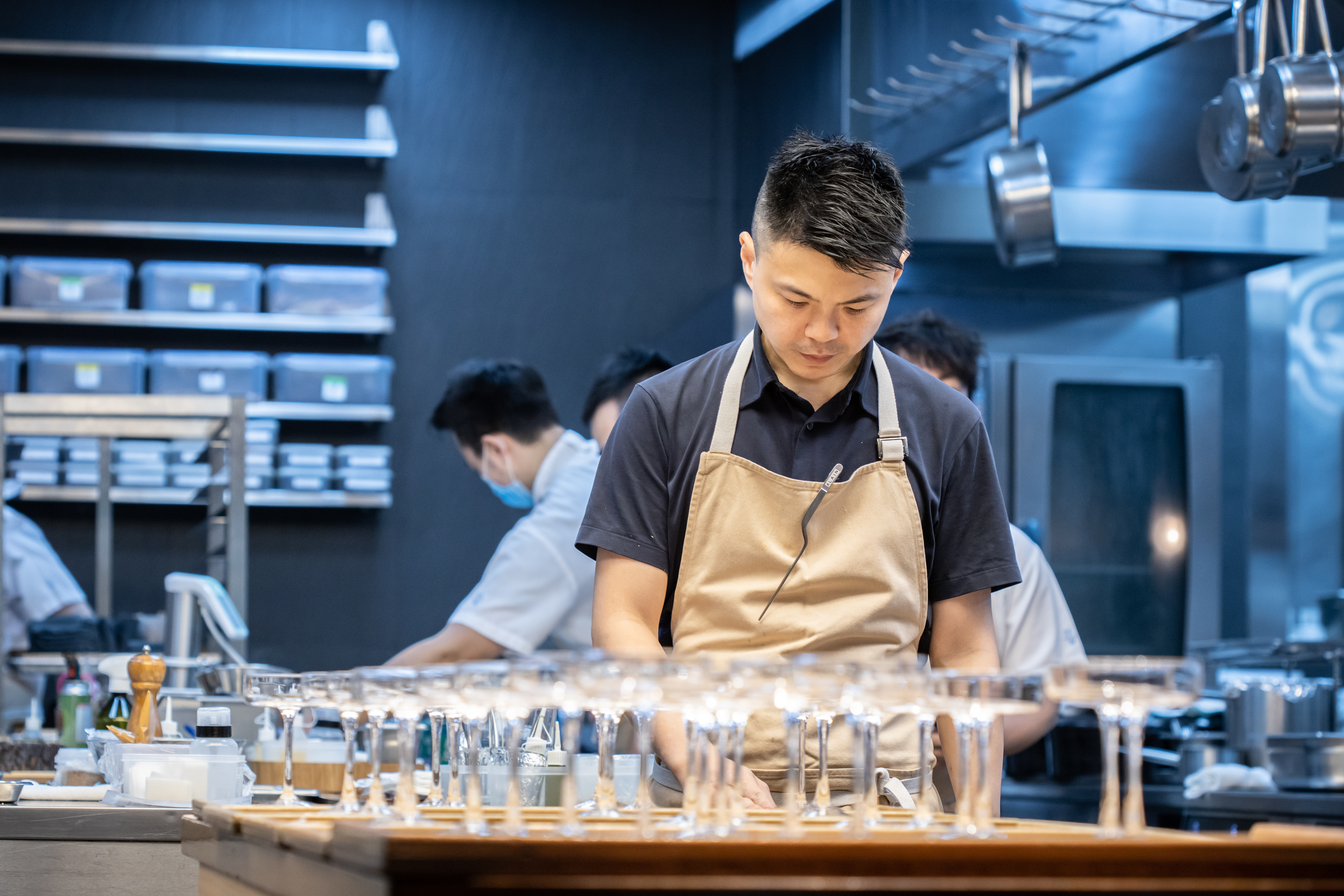 內場由主廚Alain坐鎮指揮前線。