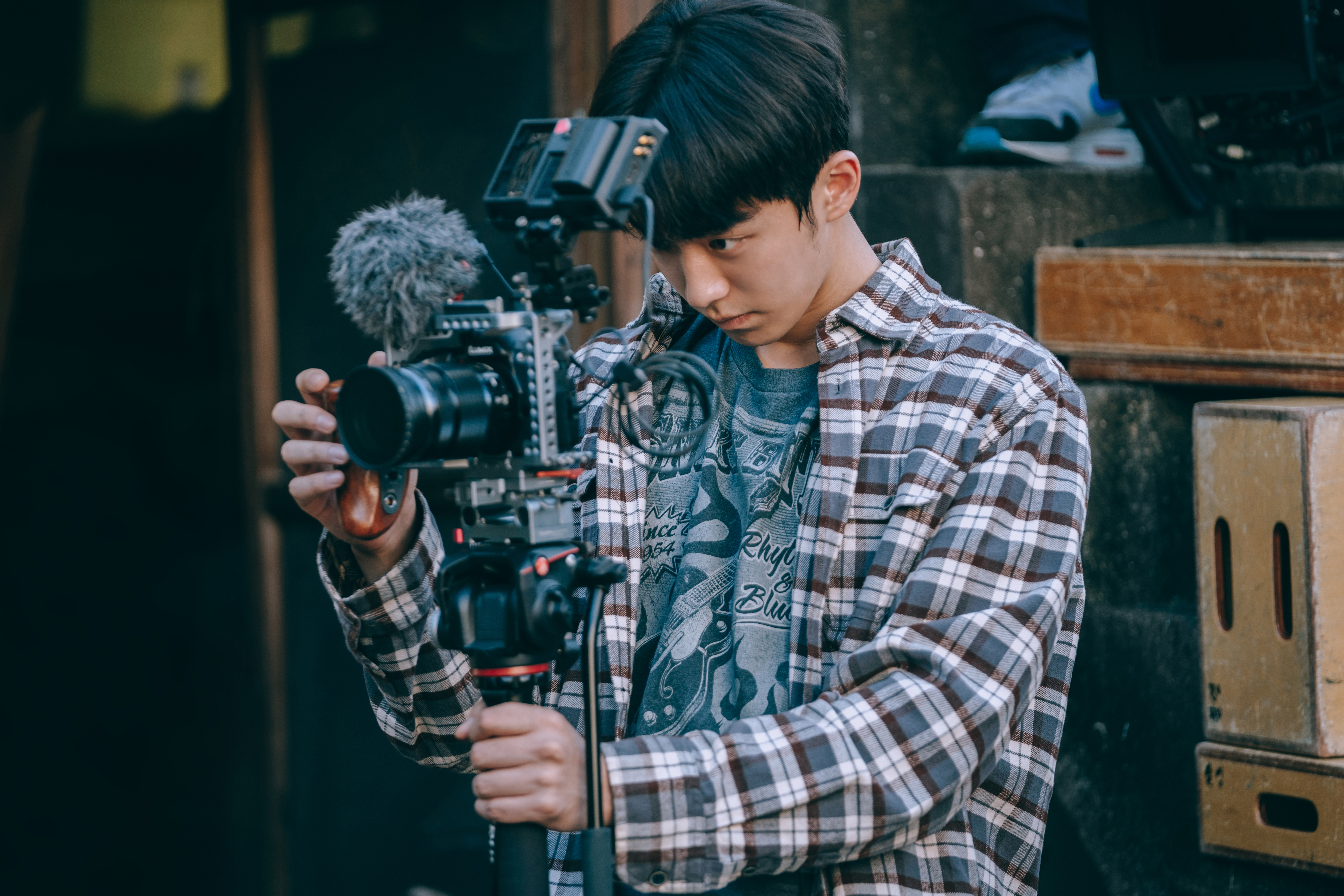 南柱赫在《喬瑟與老虎、魚》中飾演即將畢業的大學生，導演金宗寬大讚他細膩演繹角色的心境。（龍祥電影提供）