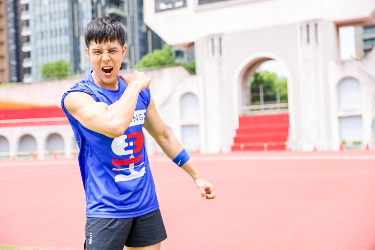 胡宇威自主練習骨折受傷，讓他心情沮喪一度想退隊。（三立提供）