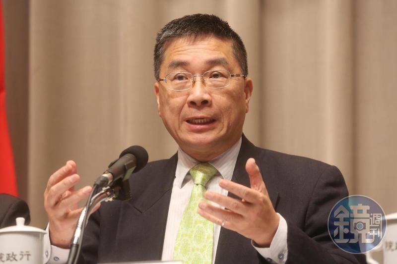 內政部長徐國勇今上午傳氣喘復發,送三總急診。(本刊資料照)