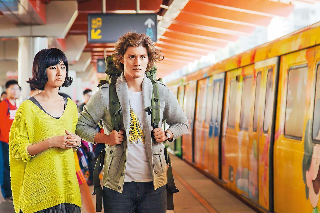 《五星級魚干女》是葉天倫監製的捷運愛情系列電影。（晴天影提供）