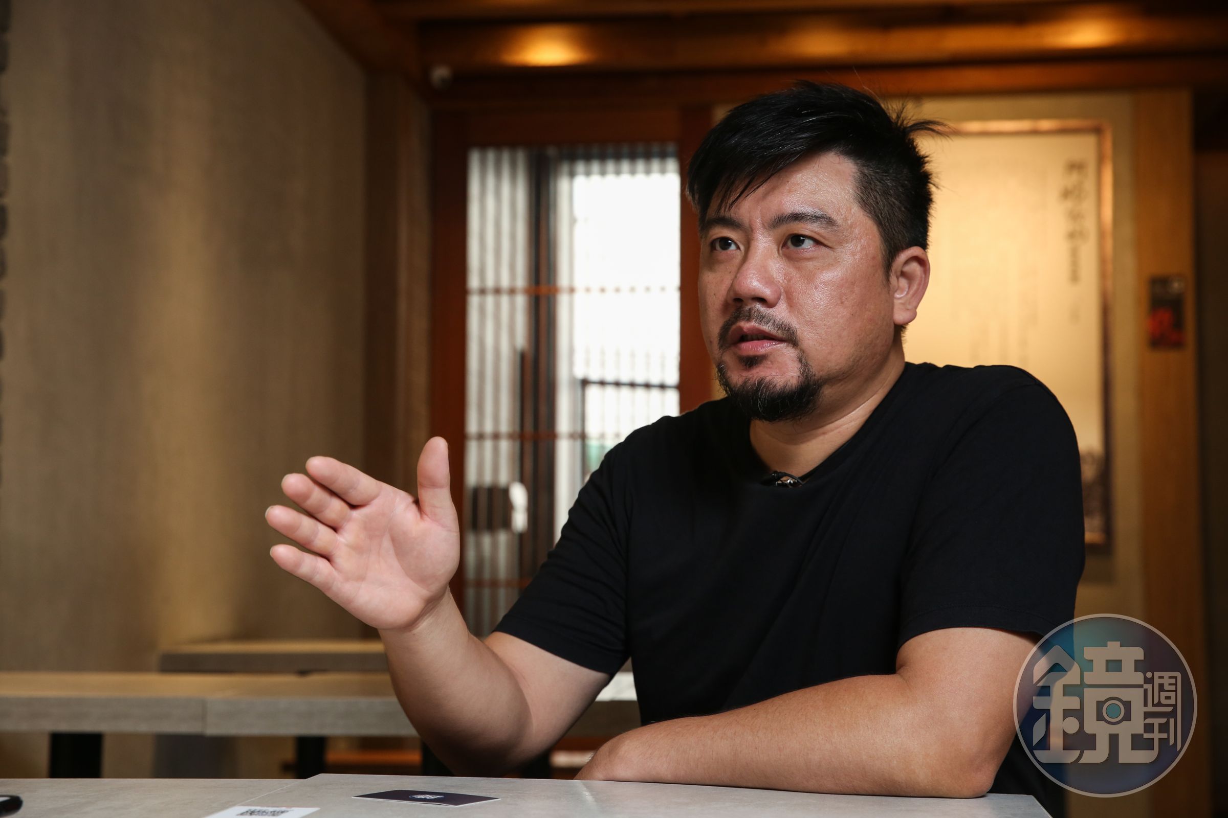 說起老店被砸的往事，林佳宏仍有些氣憤。