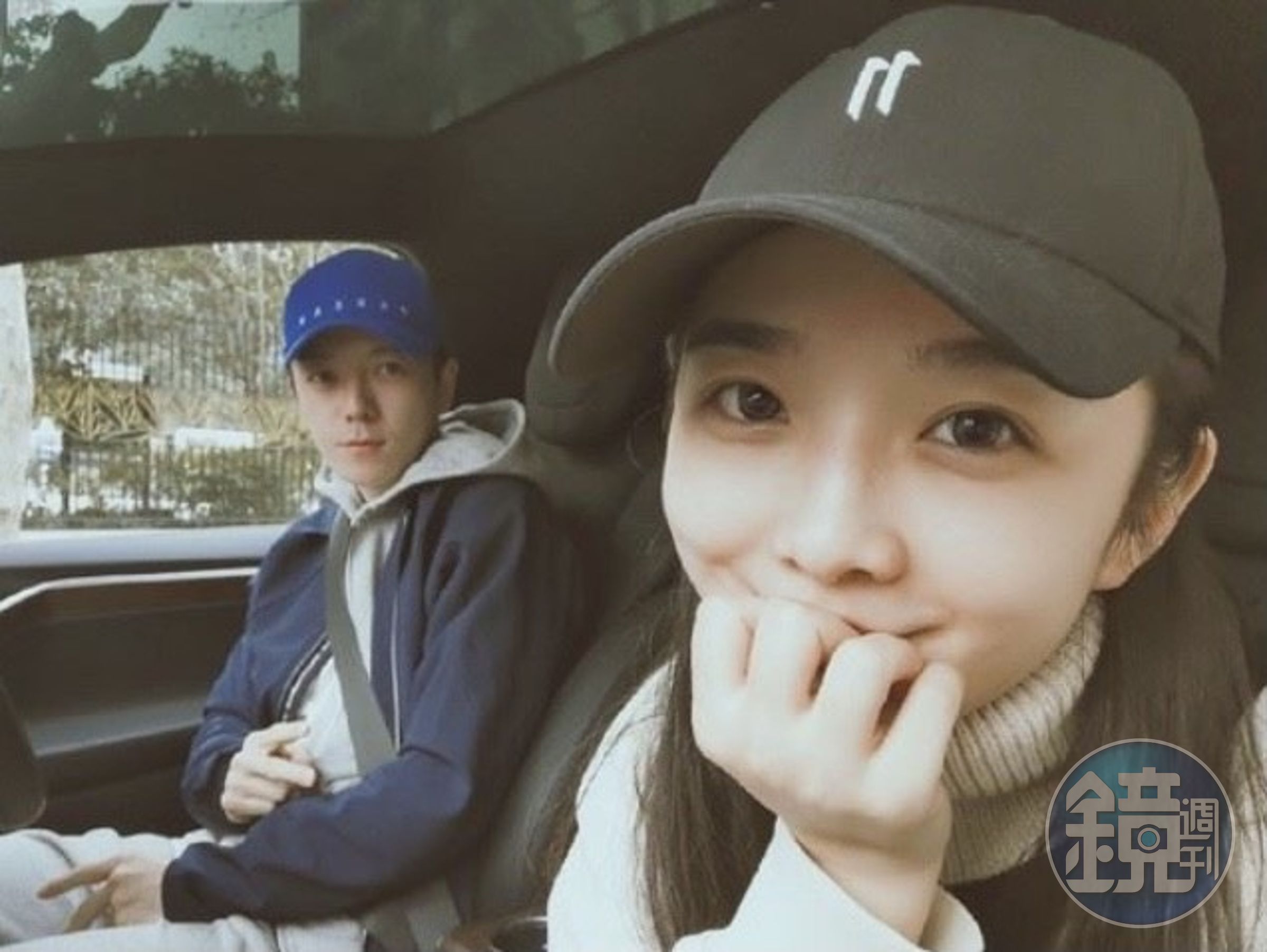 王櫟鑫與老婆吳雅婷結婚後，常在微博放閃。（翻攝自王櫟鑫微博）