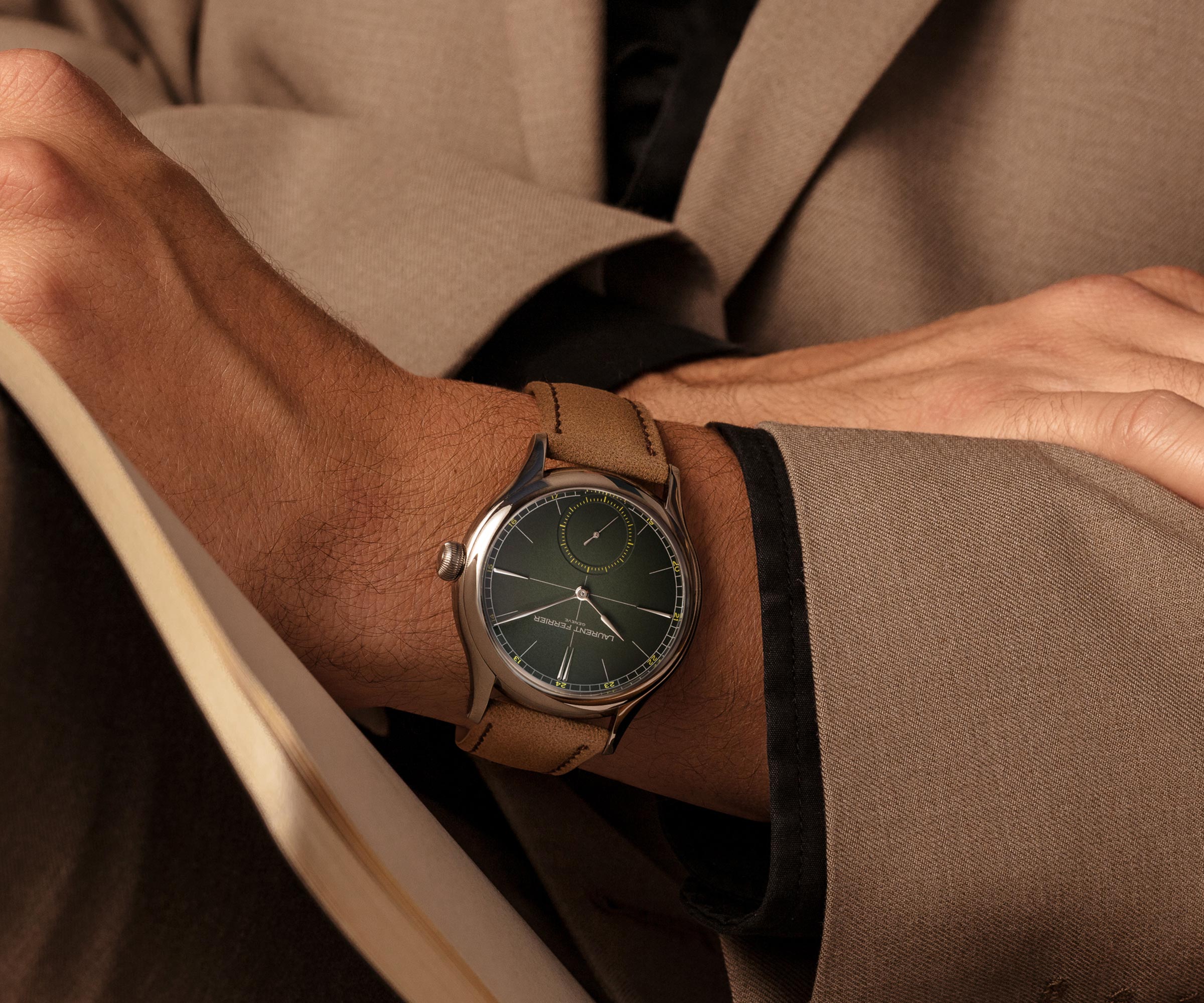 LAURENT FERRIER全新的Classic Origin Green，綠色漸層面盤看起來更年輕！