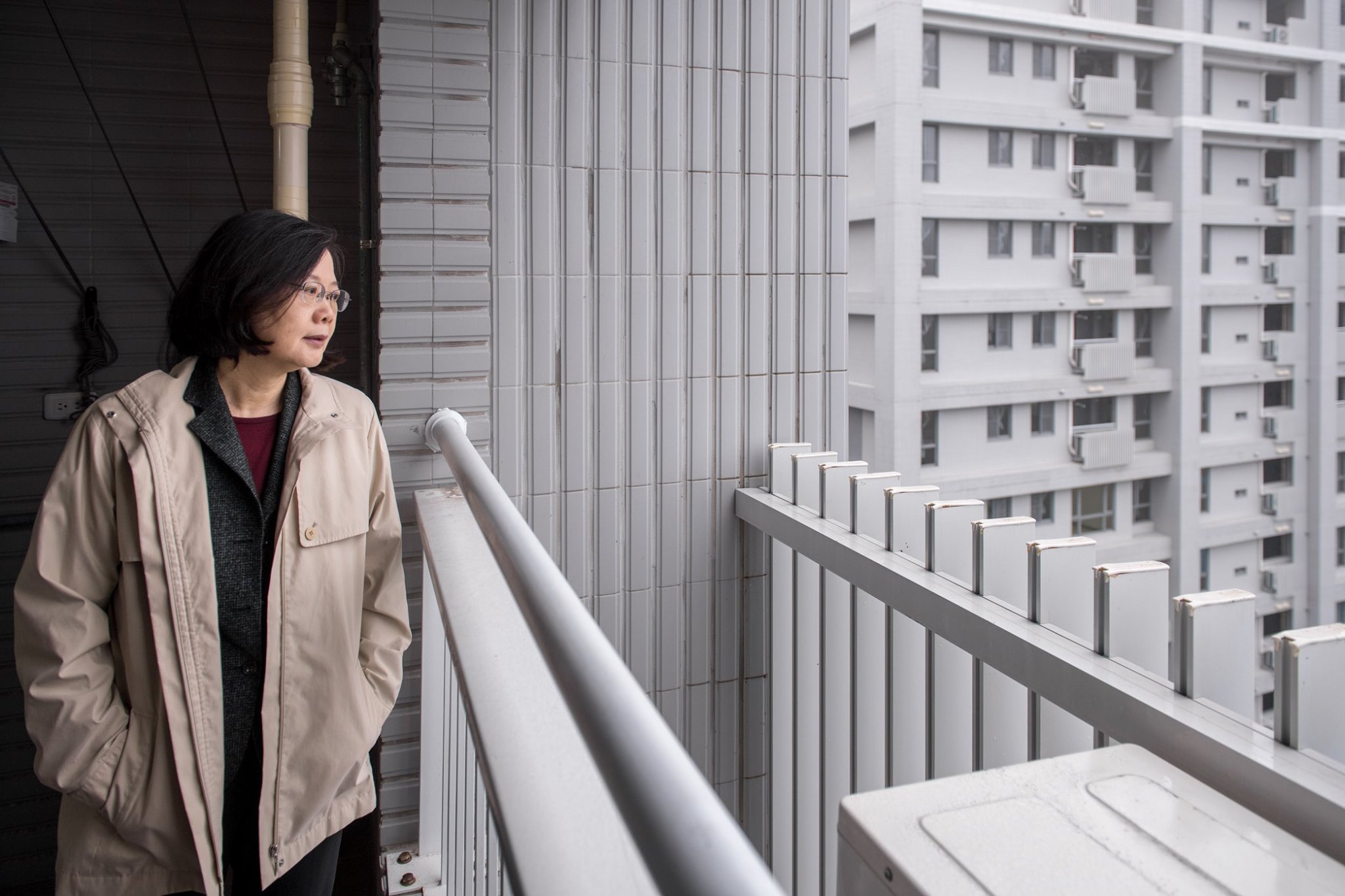 蔡英文在臉書宣示政府推動社會住宅、落實居住正義的決心。（翻攝自蔡英文臉書）