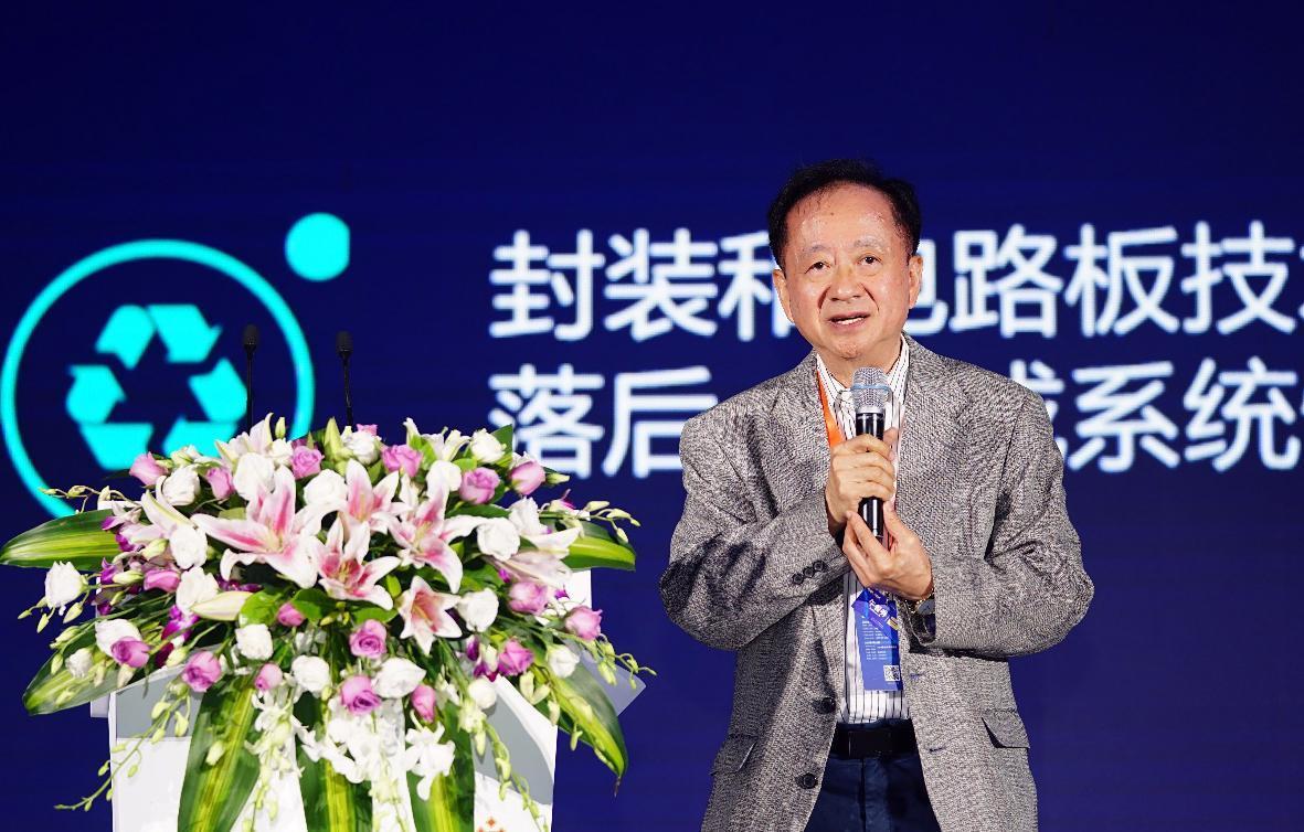 蔣尚義曾一手栽培梁孟松,如今中芯卻一山難容二虎。(翻攝自微博)