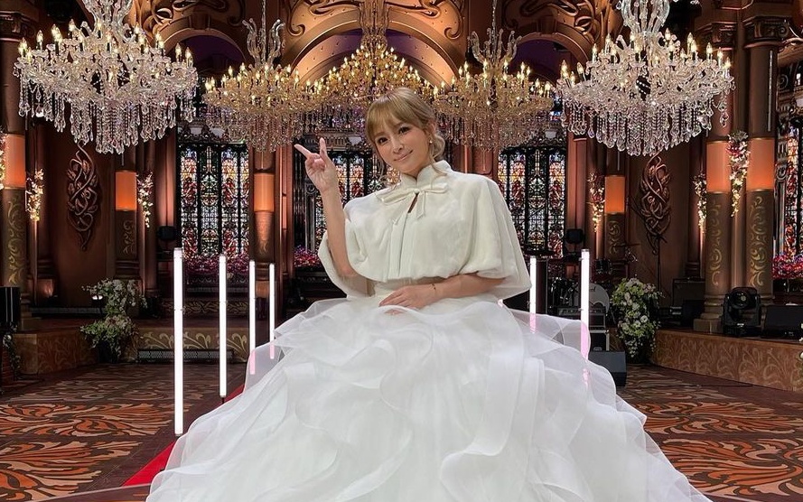 濱崎步將挺著7、8個月的孕肚舉行兩場演唱會。（翻攝自濱崎步IG）