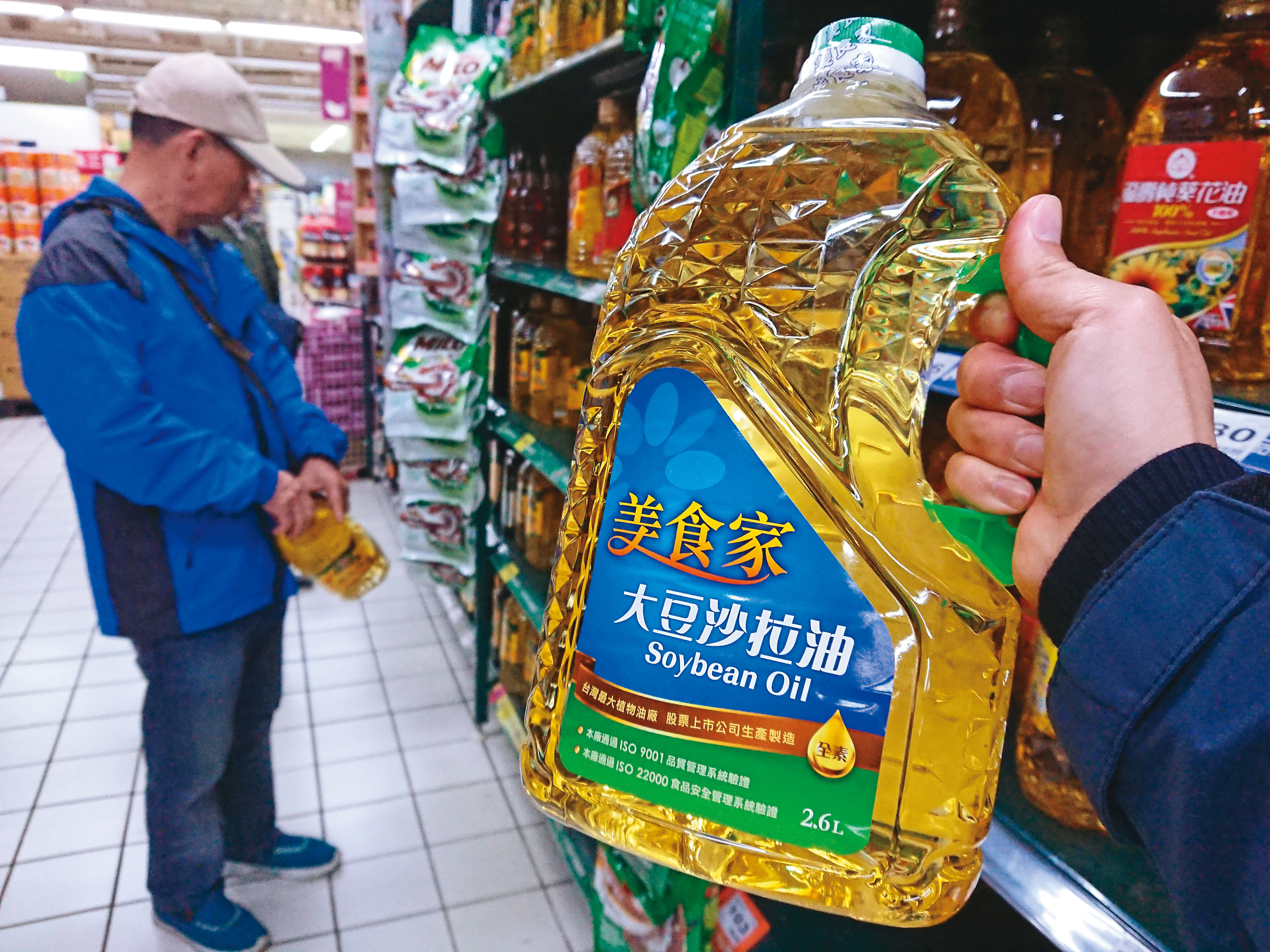洪鑑穩曾看好大統益的新品開發能力及新通路戰略,買進持有3年,獲利80%出場。