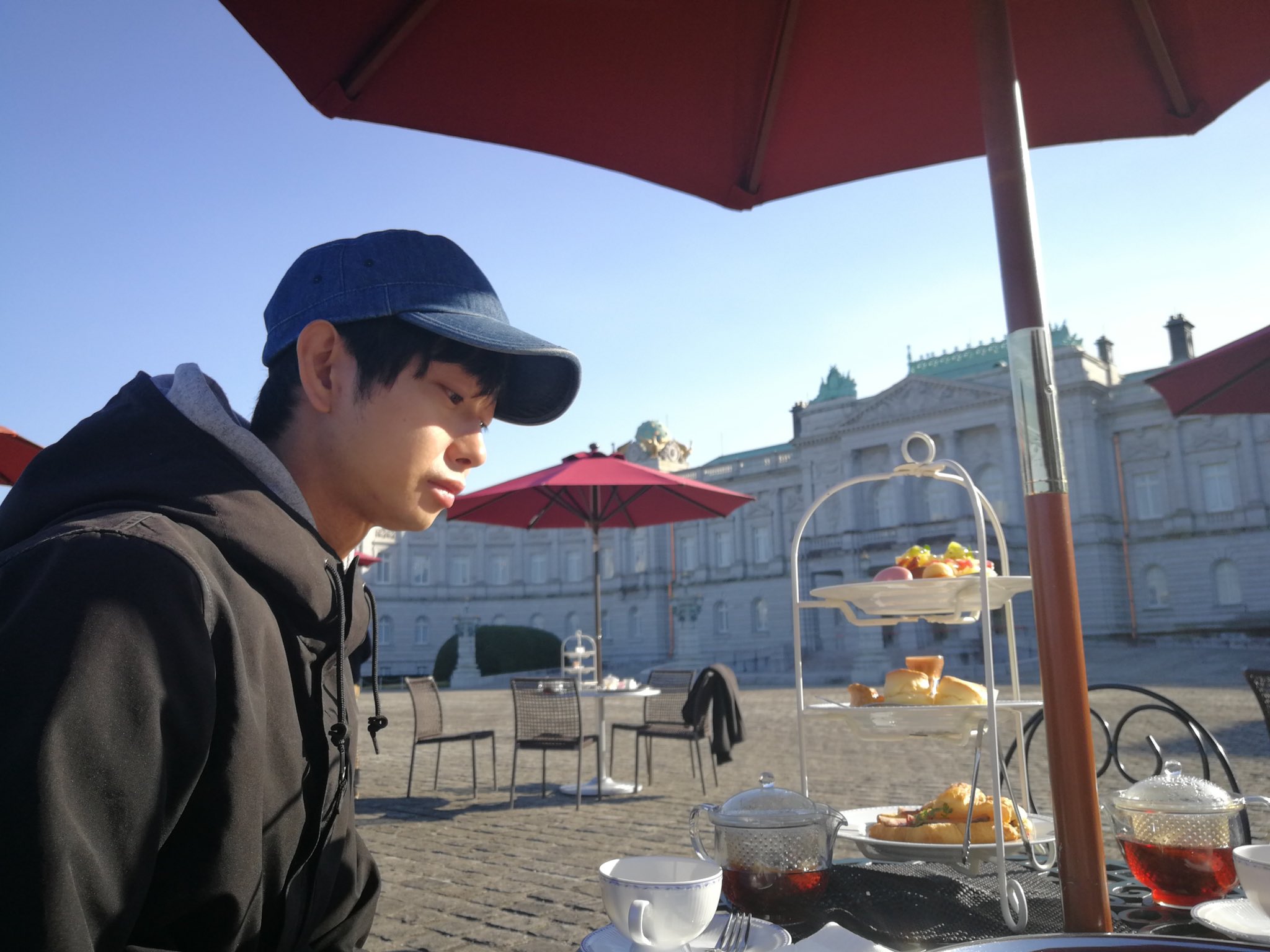 森本祥司靠著「什麼都不做」提供出租服務，溫暖了許多人。（翻攝自推特@morimotoshoji）