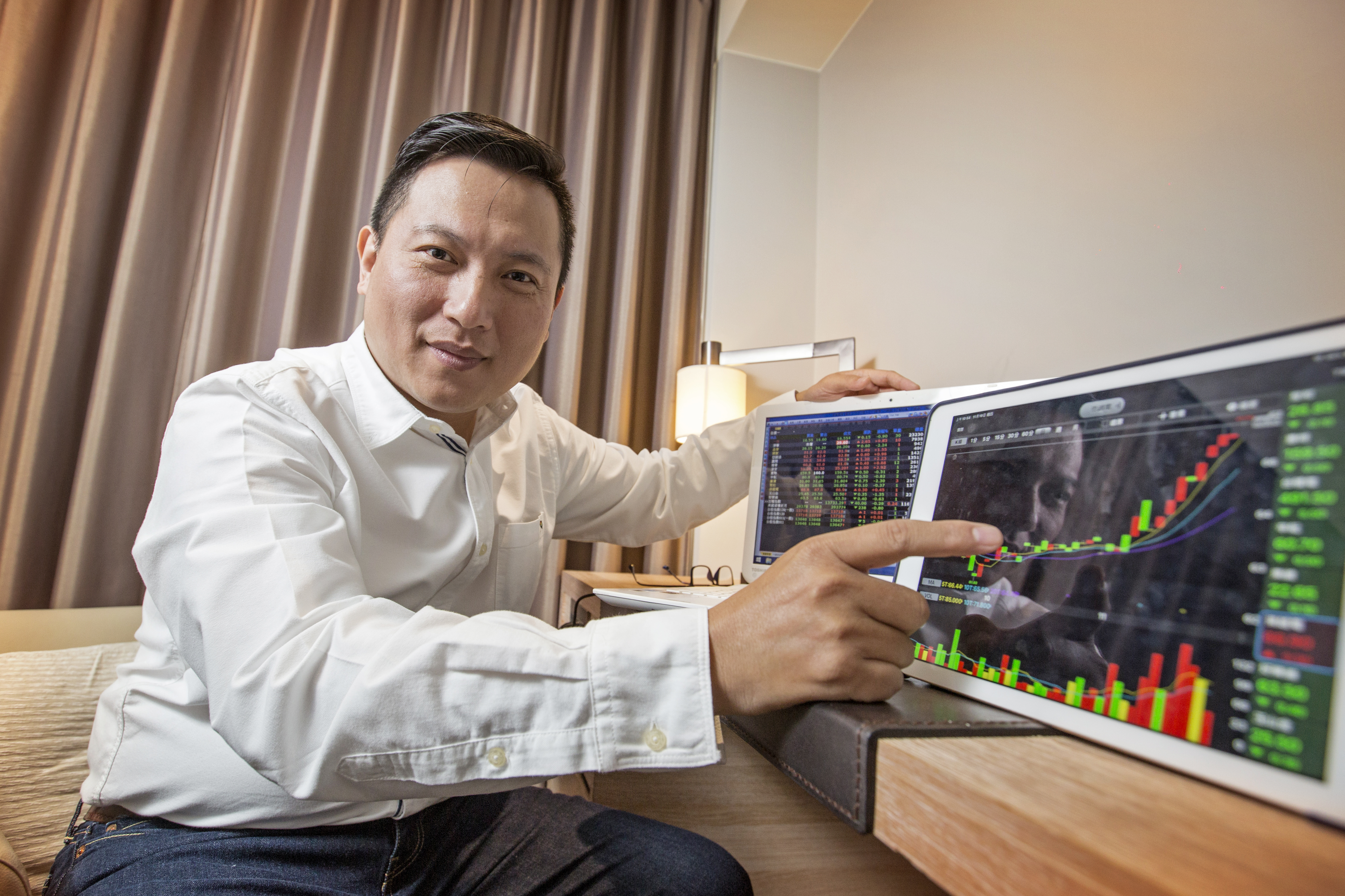 K線達人喬治林是證券營業員出身，短線追強勢股是他的強項。