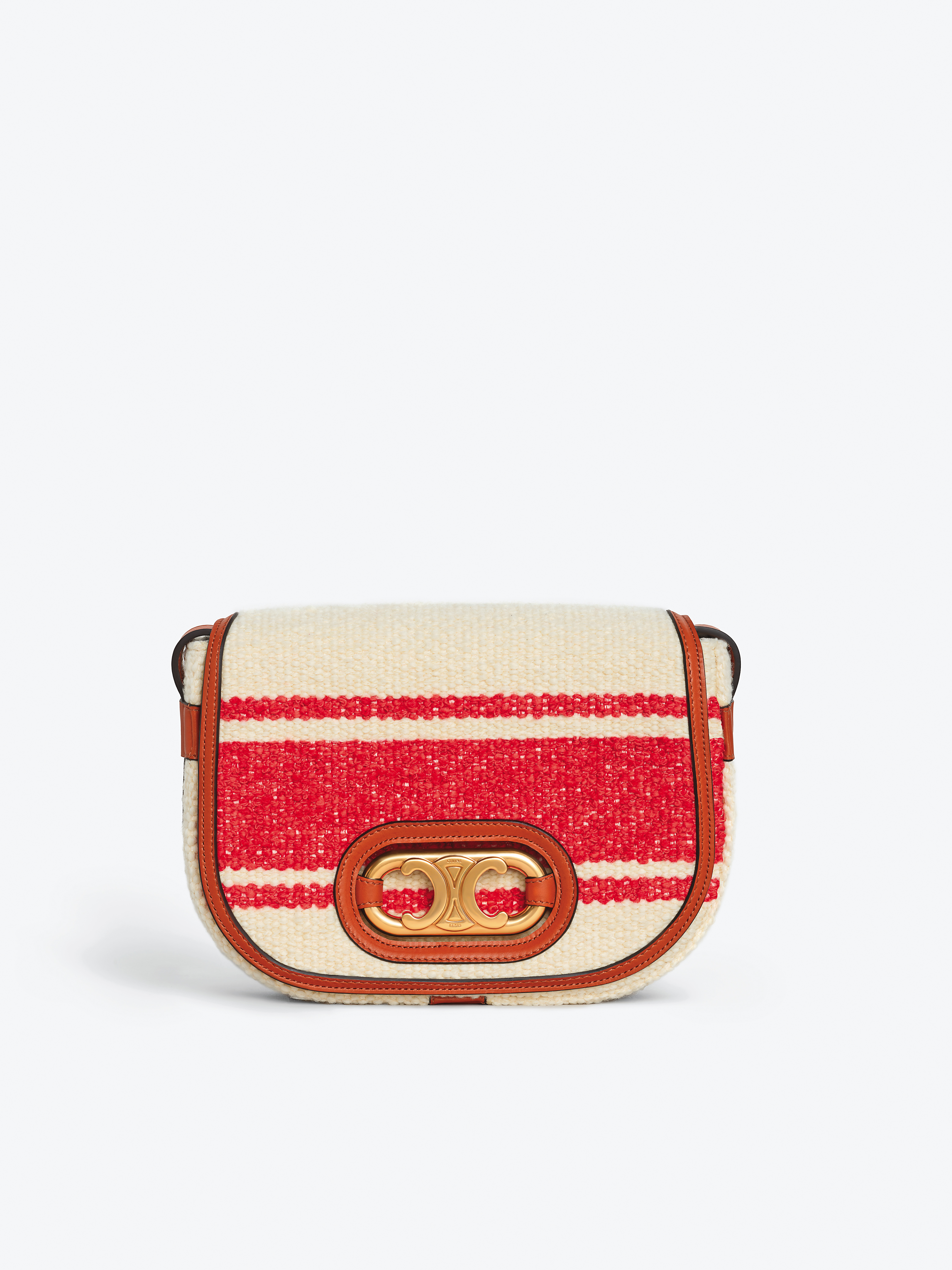 MAILLON TRIOMPHE經典凱旋門釦紅白布料肩背包NT$72,000。（CELINE提供）
