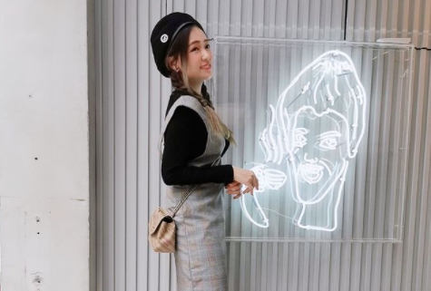 丫頭自爆遭到一名不熟的藝人占便宜。（翻攝自丫頭Instagram）