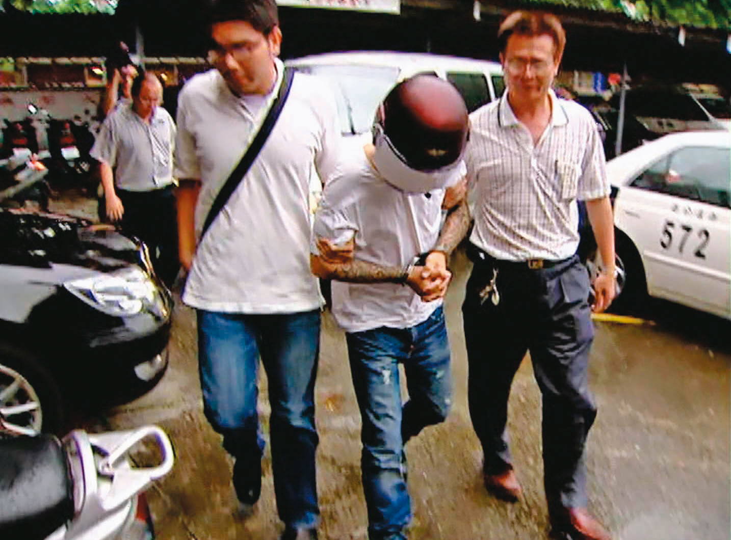 案發後1個月,警方逮捕共犯王躍凱。(東森新聞提供)
