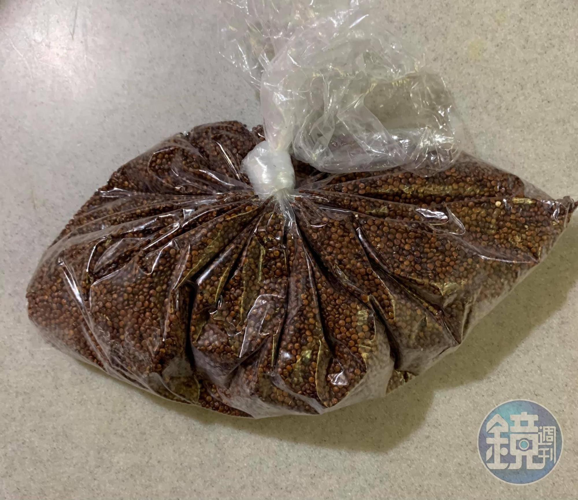 台灣紅藜1包。