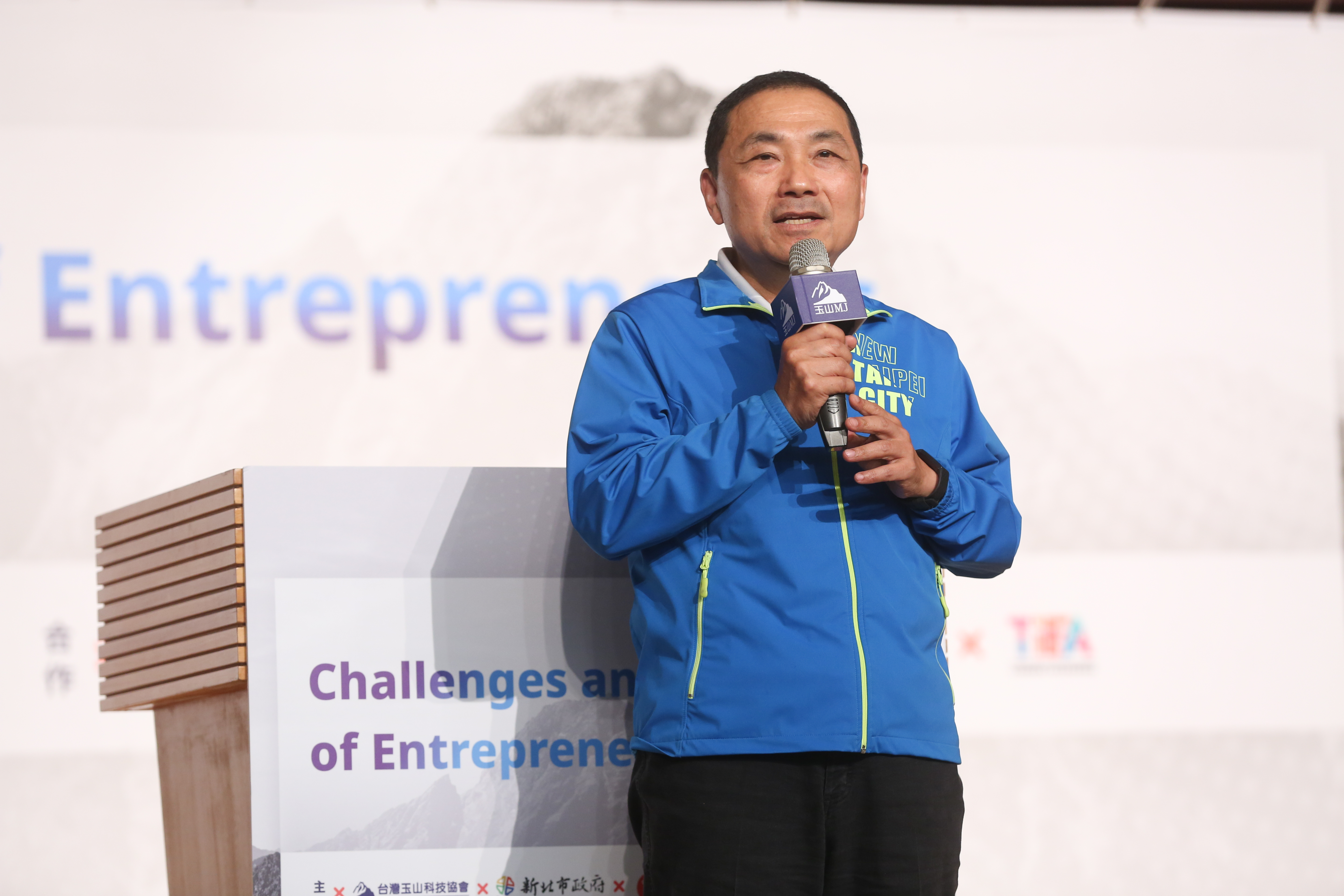 侯友宜今日接受採訪對「萊豬」議題表示，政府標示有無萊劑比標示出產地還更重要。（本刊資料照）