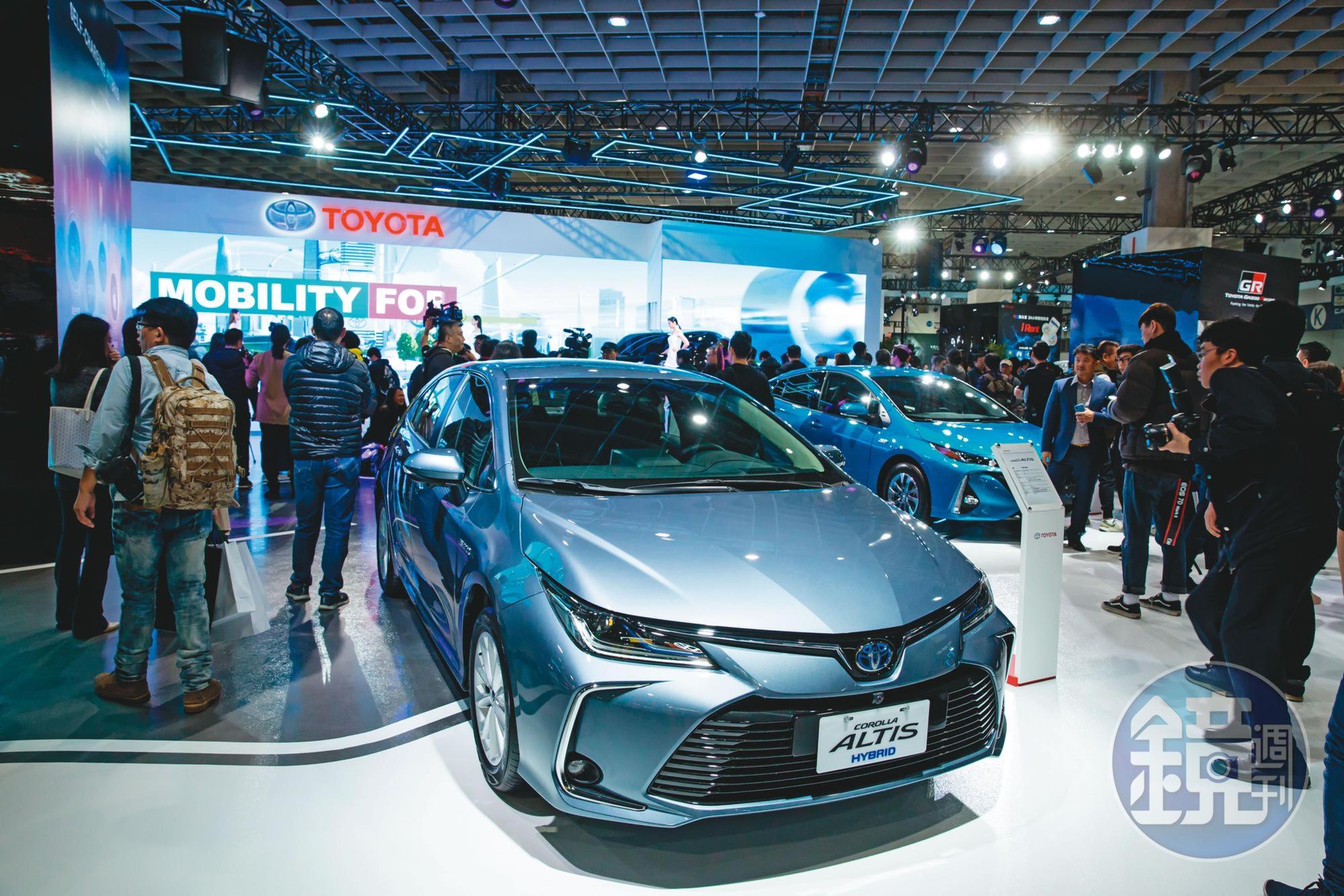 謝祖武實際到展間賞車觀察，發現TOYOTA車款客源廣、口碑好，增強他買進代理商和泰車股票的信心。