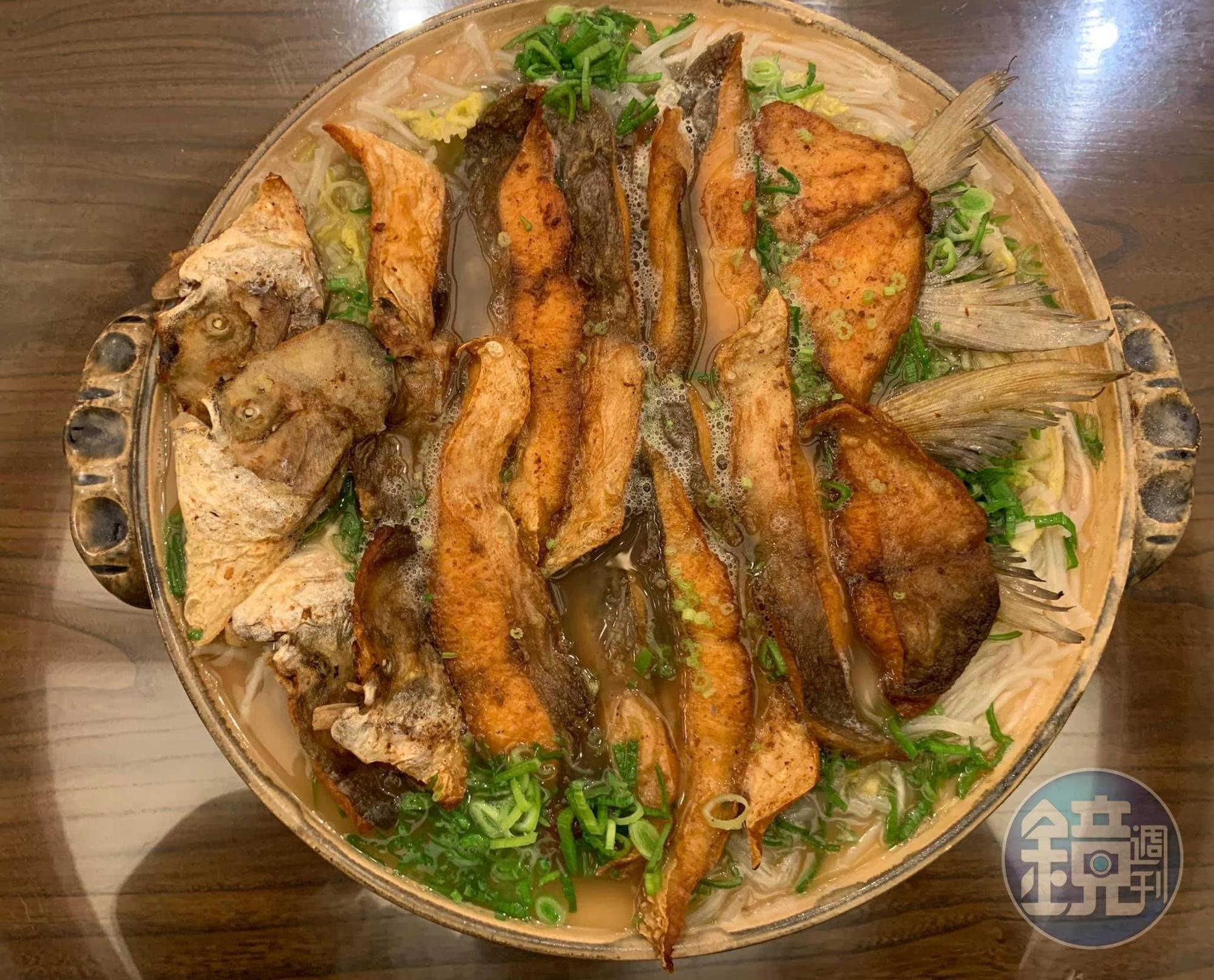 白鯧米粉澎湃上桌,未撒油蔥酥前。