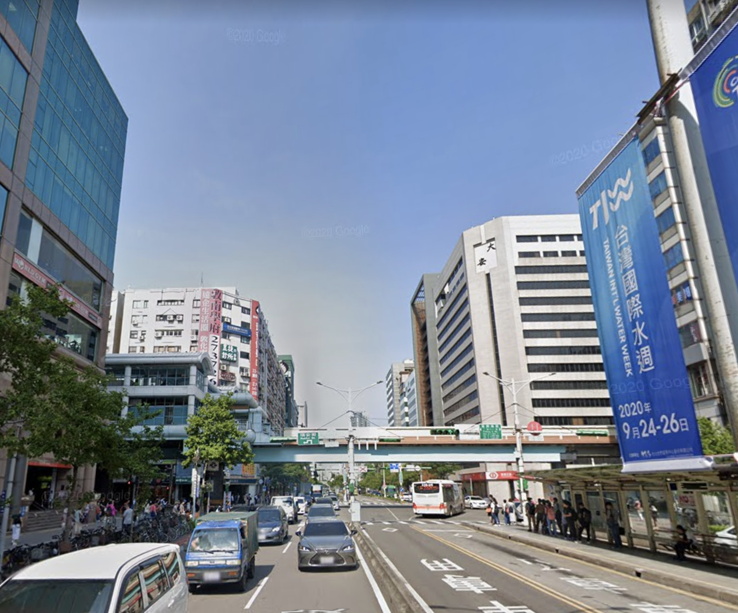 20多歲大安區包租公收租近億元，保費需繳189萬，讓許多網友羨慕嫉妒恨。（示意圖，翻攝自Google地圖）