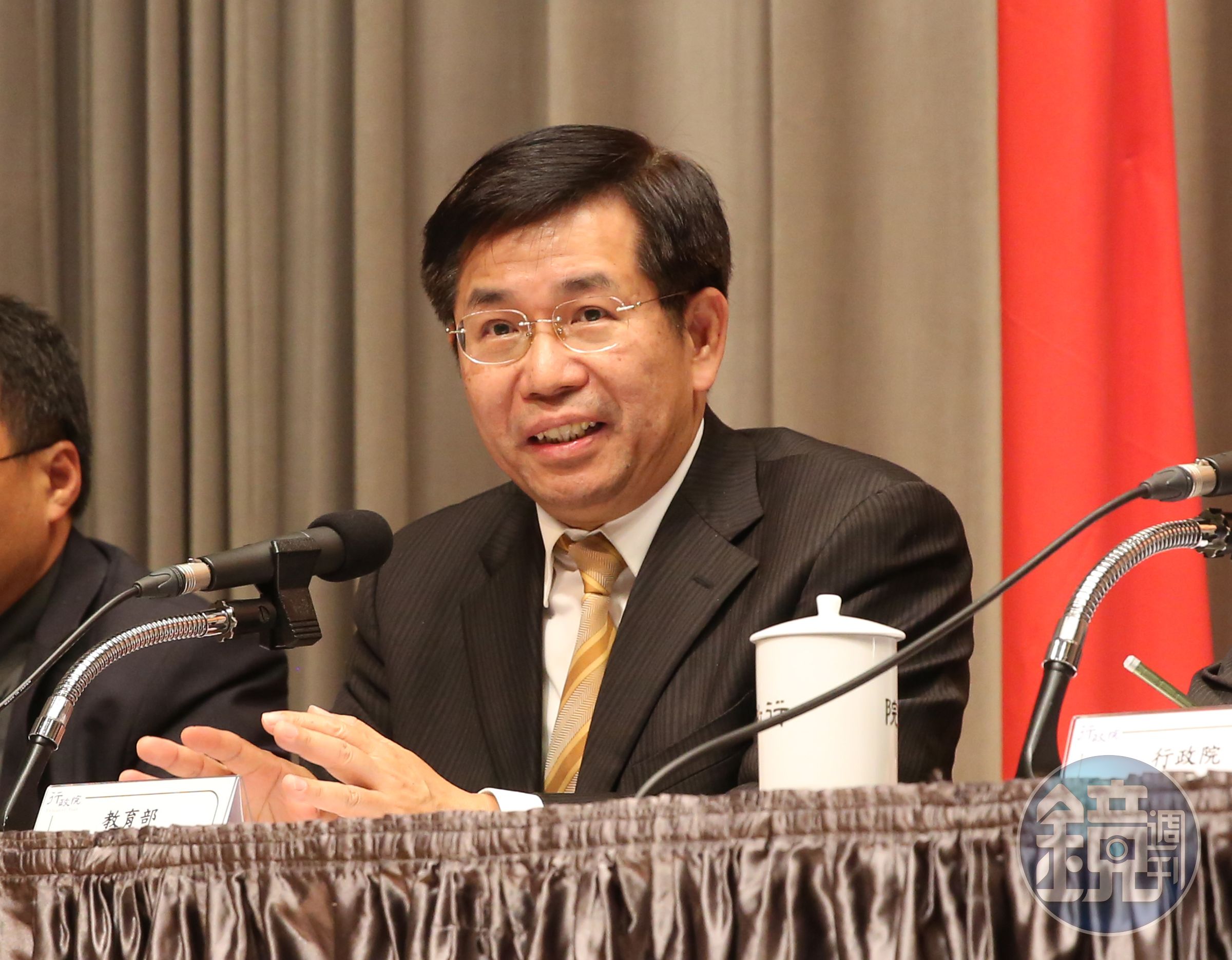 潘文忠表示，會行文學校要求遵循防疫措施。（本刊資料照）